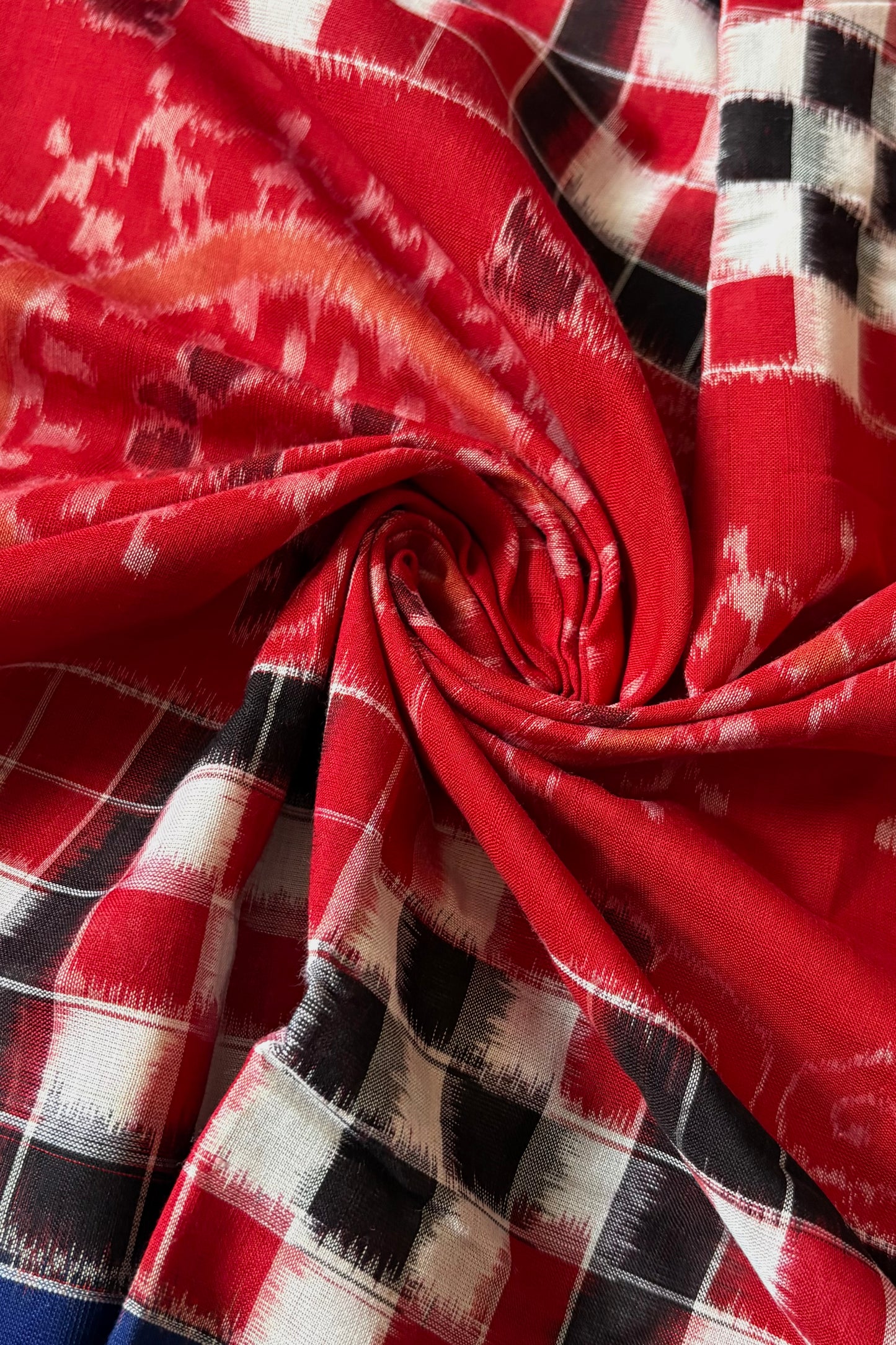 Exclusive Curvilinear Sambalpuri Ikkat Pure Cotton Saree