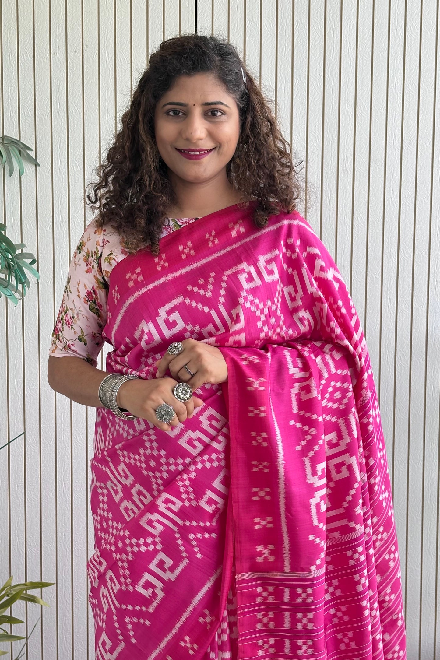 Exclusive Odisha Ikkat Khandua Pure Silk Saree- Pink