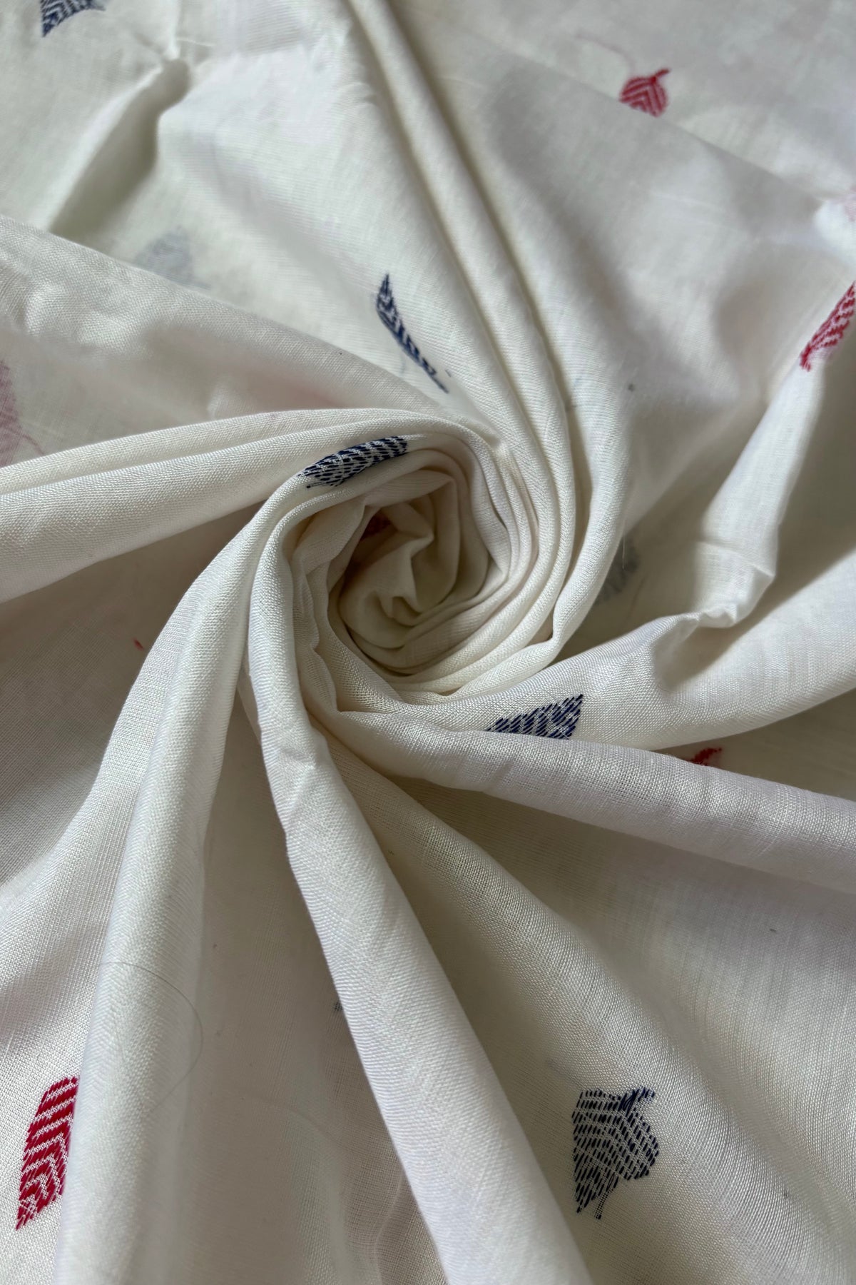 Sambalpuri Pure Cotton Kathifera Saree - White