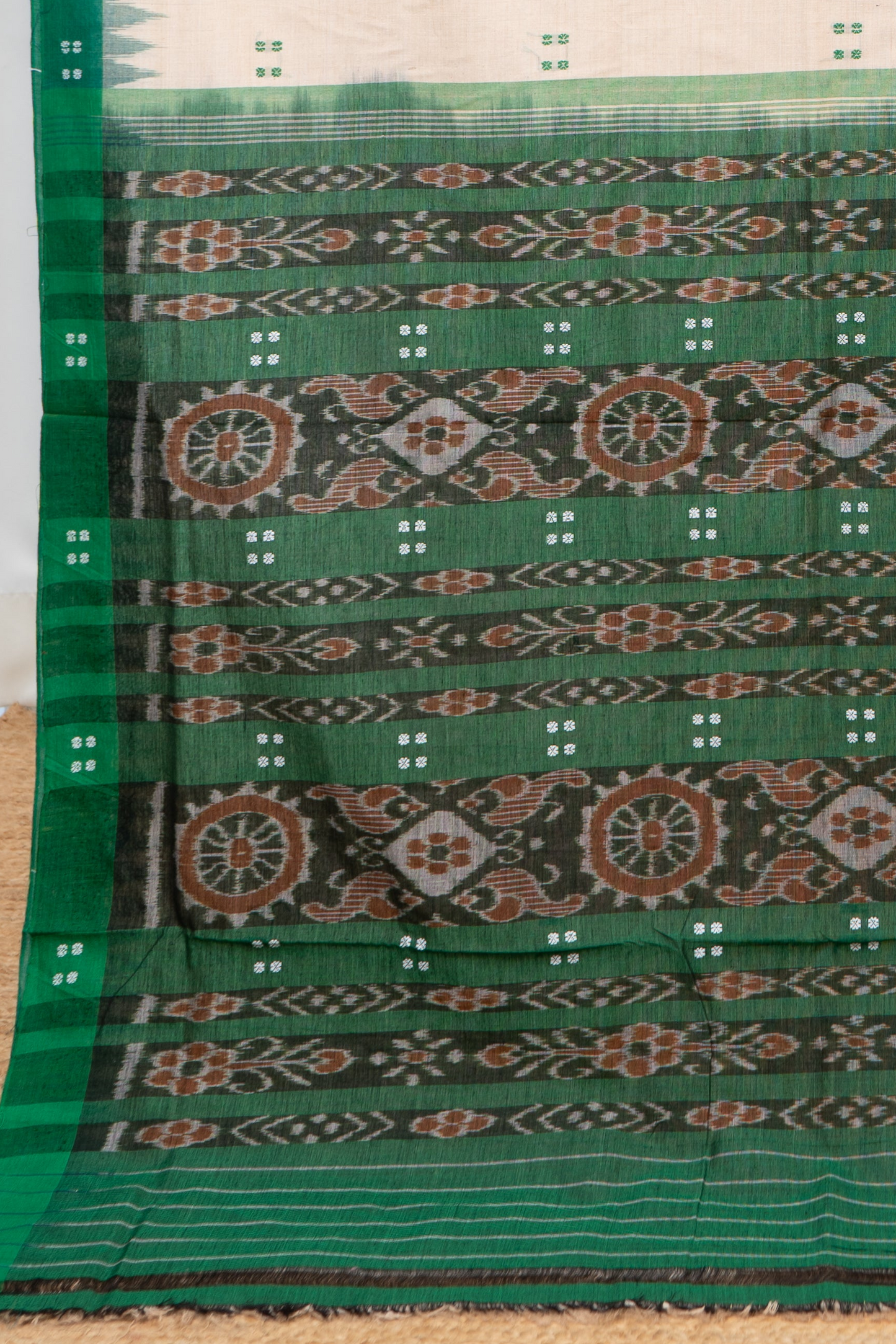 Ek Phulia Cotton Saree-Beige and Green