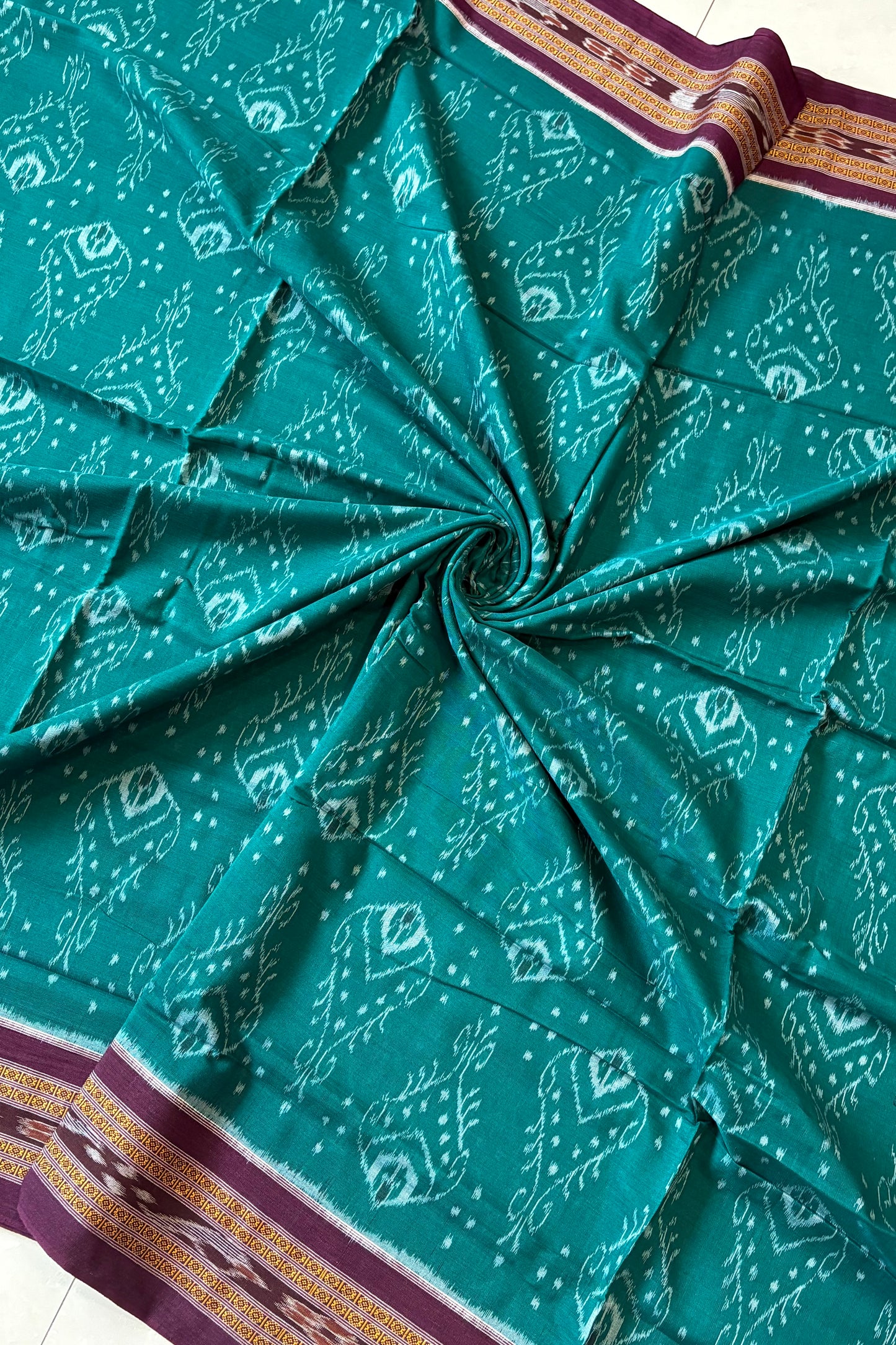 Odisha Ikkat Khandua Cotton Saree - Rama Green
