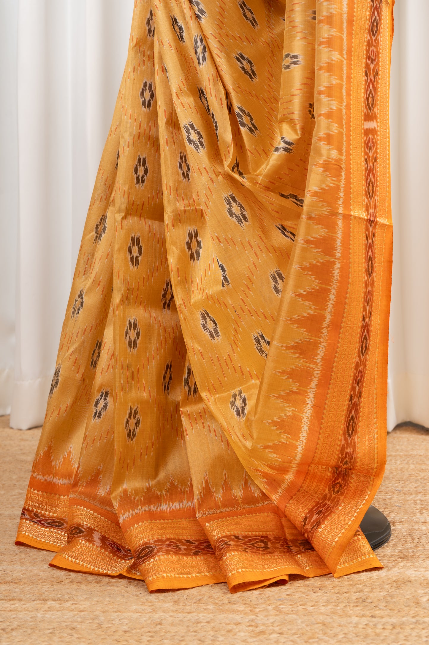 Odisha Ikkat Khandua Pure Silk Saree- Pastel Orange