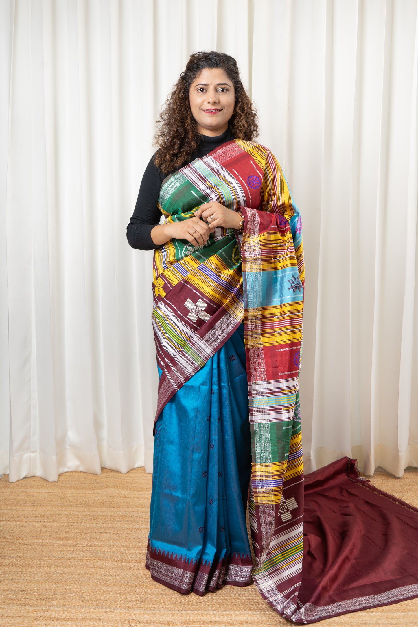 Exclusive Double Pallu Berhampuri Pure Silk Patta Saree - Blue & Deep Maroon