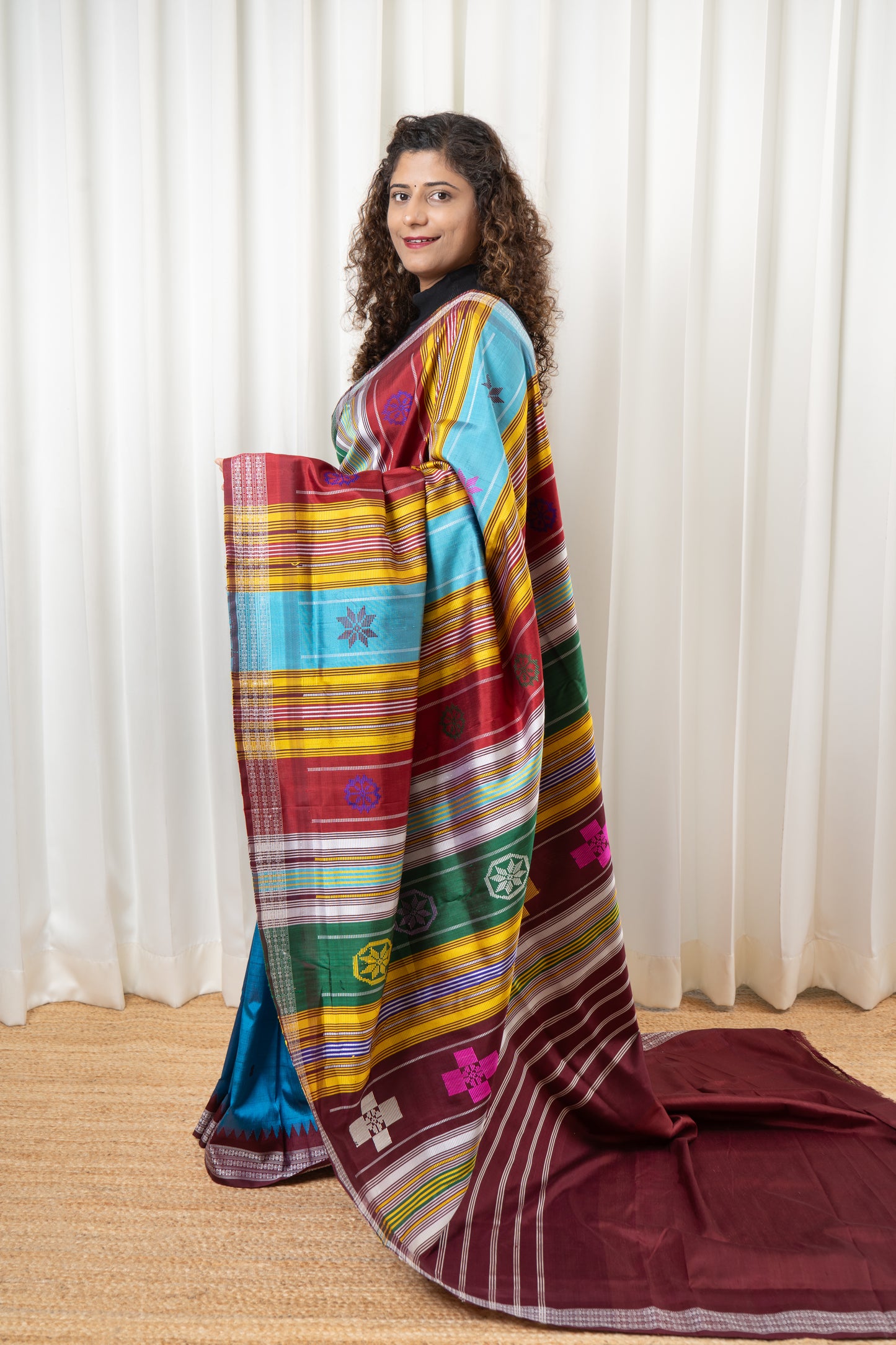 Exclusive Double Pallu Berhampuri Pure Silk Patta Saree - Blue & Deep Maroon