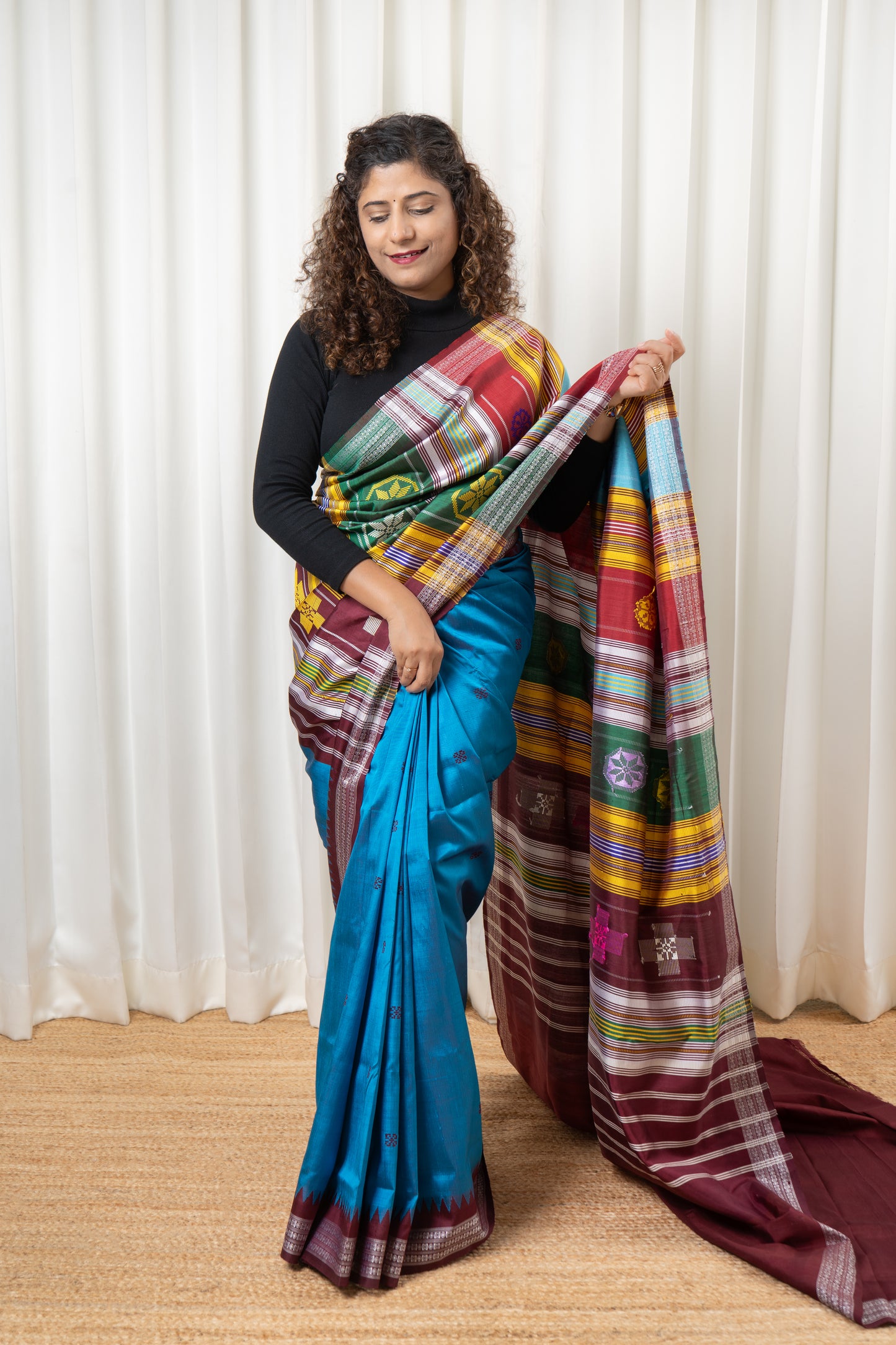 Exclusive Double Pallu Berhampuri Pure Silk Patta Saree - Blue & Deep Maroon