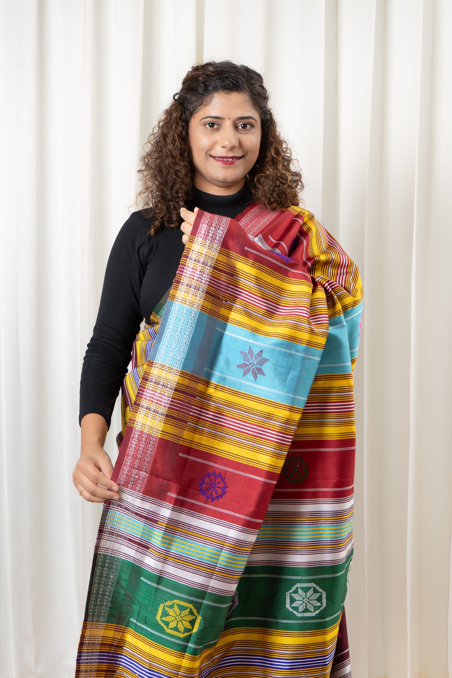 Exclusive Double Pallu Berhampuri Pure Silk Patta Saree - Blue & Deep Maroon