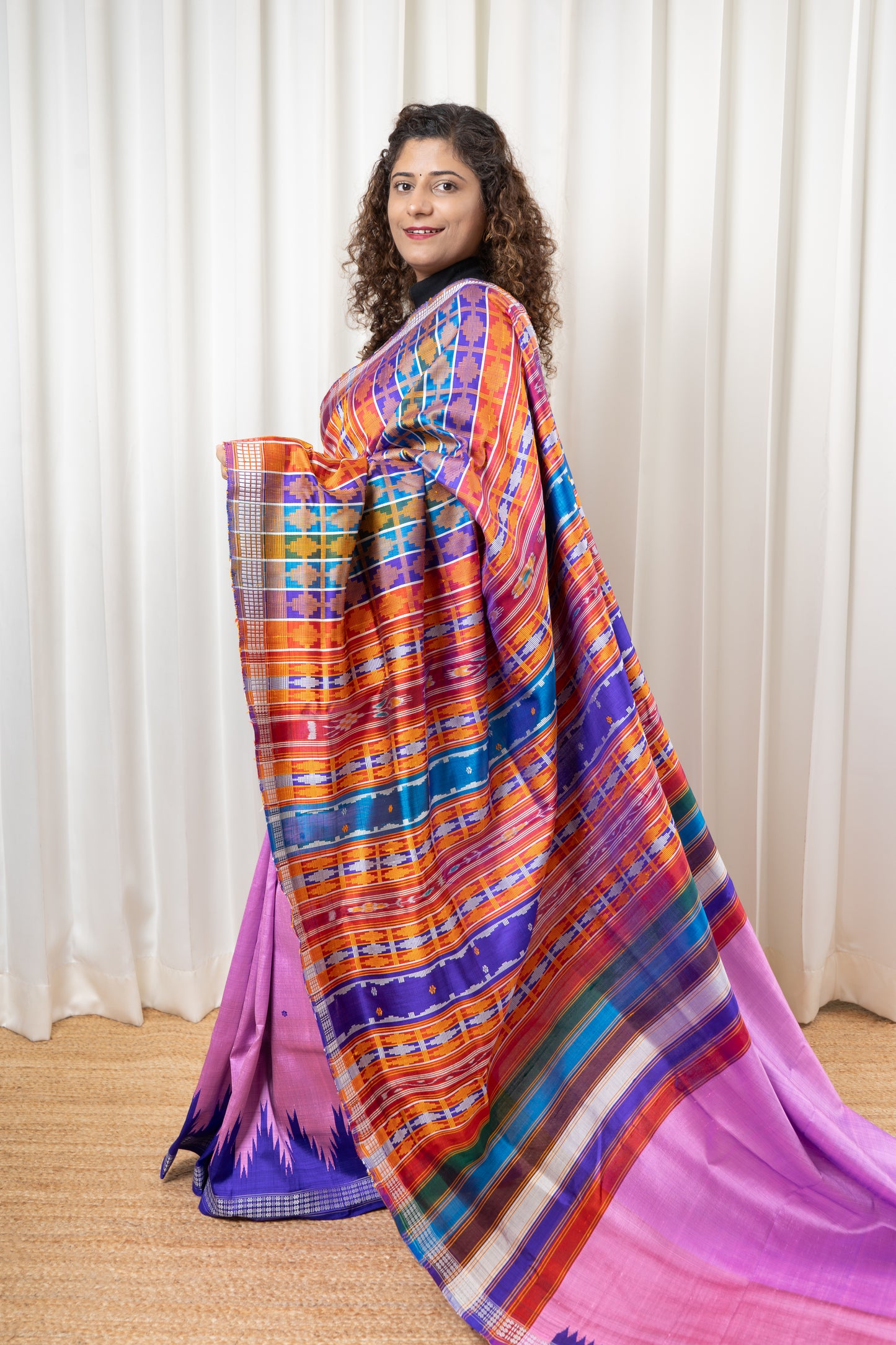 Exclusive Ganga Jamuna Border Double Pallu Berhampuri Pure Silk Patta Saree - Pink