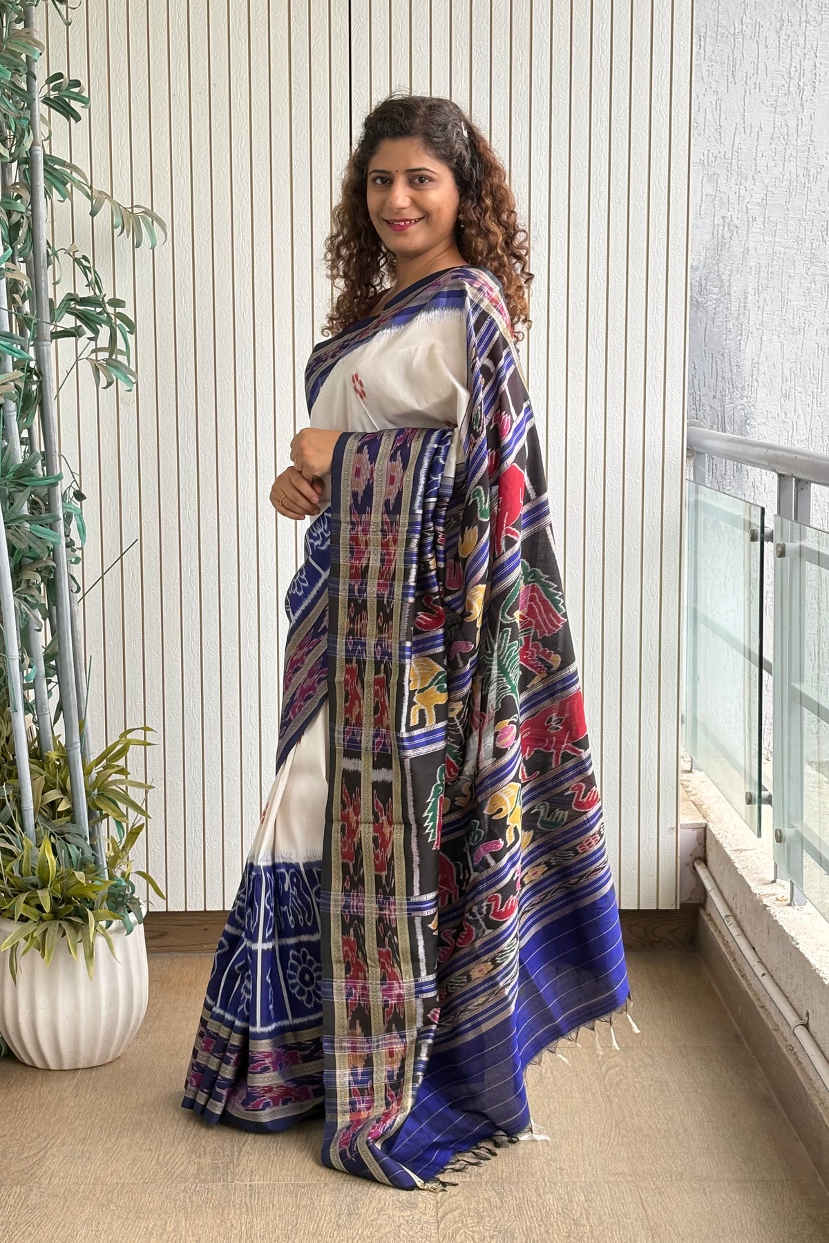 Exclusive Odisha Ikkat Nuapatna Silk Saree - White-Navy Blue