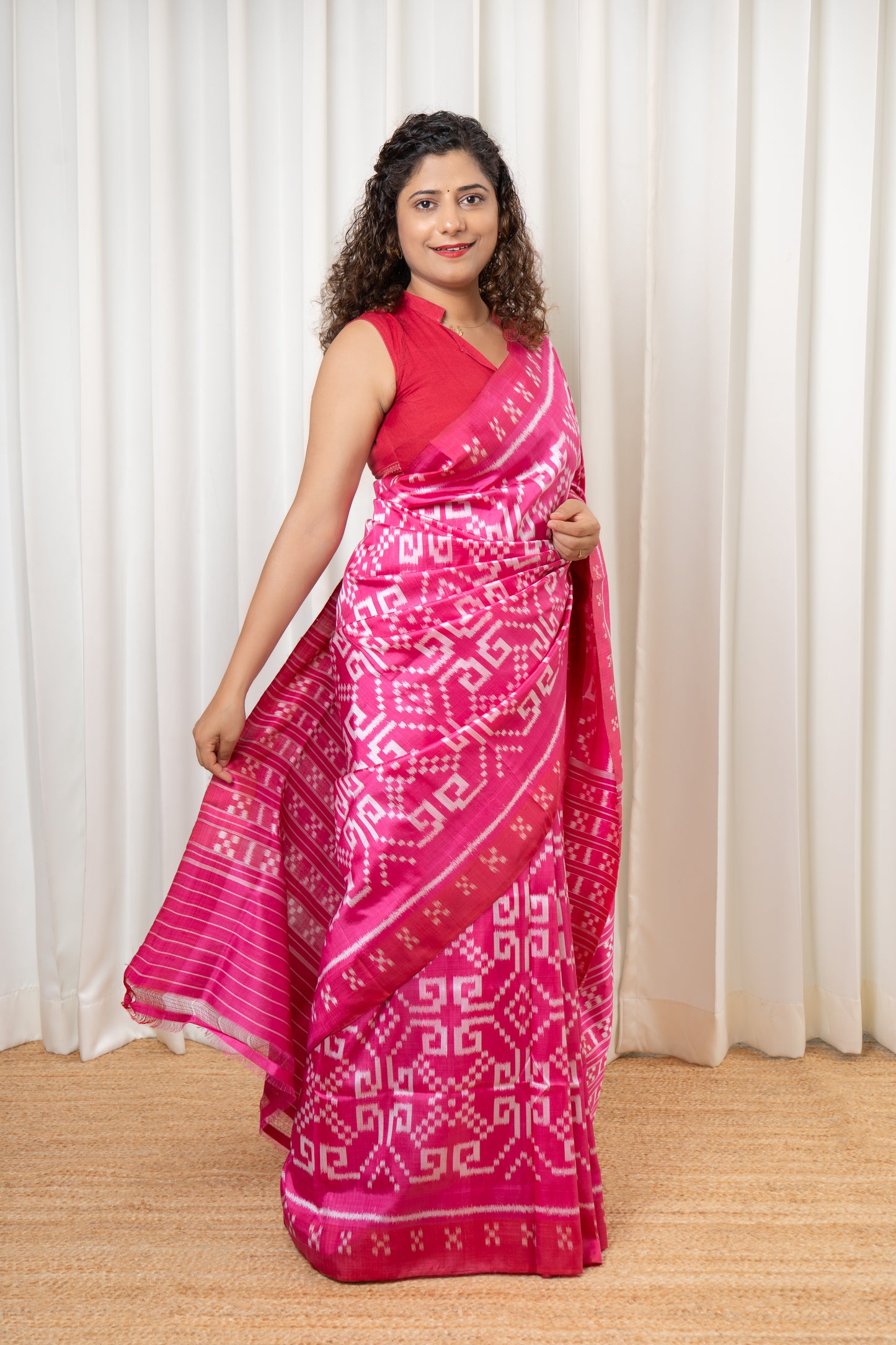 Exclusive Odisha Ikkat Khandua Pure Silk Saree- Pink