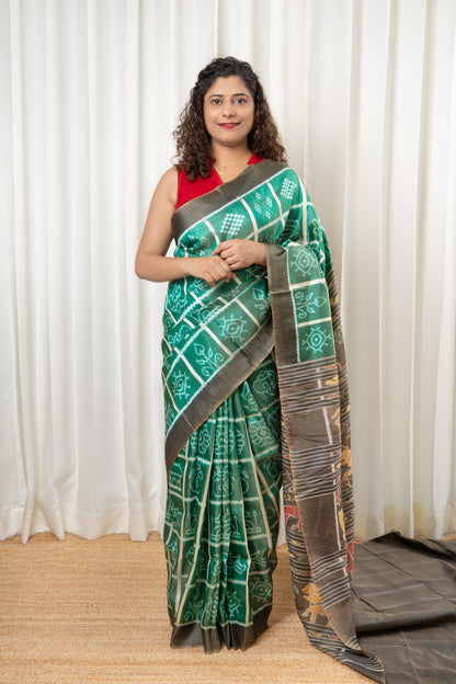 Nabakothi Khandua Ikkat Silk Saree: Dual tone english Green