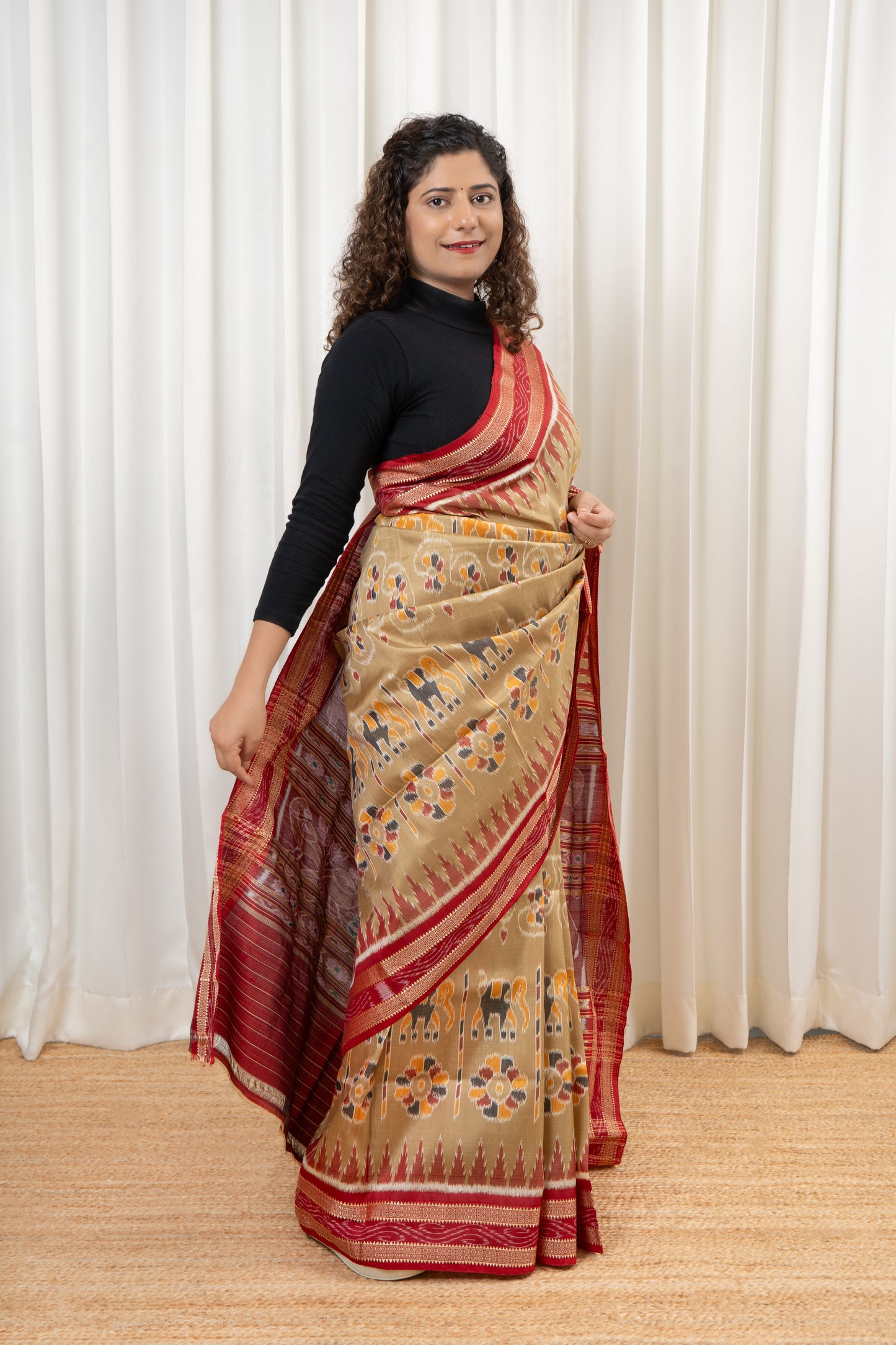 Exclusive Pure Khandua Silk Saree-Light Gold
