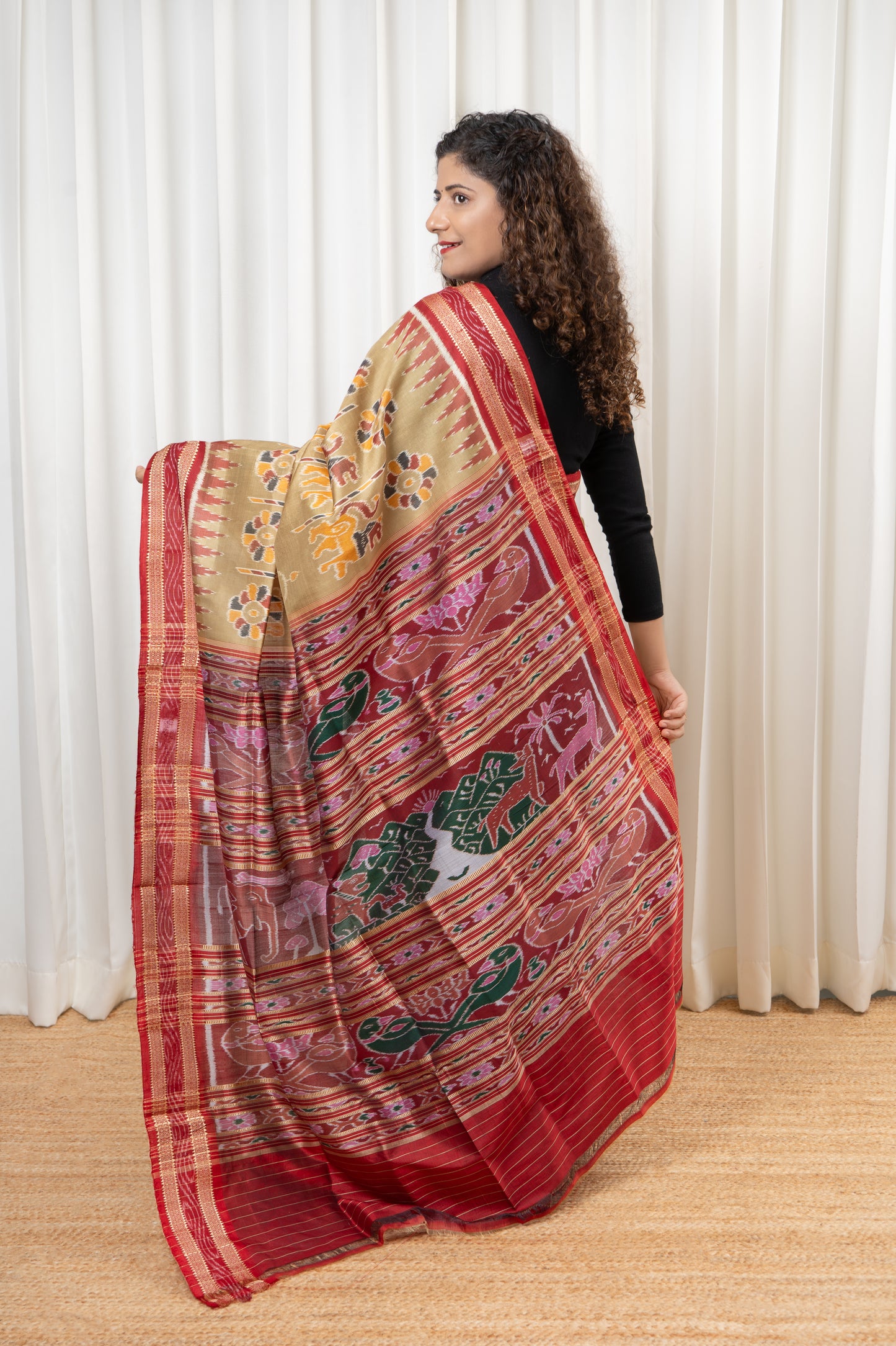 Exclusive Pure Khandua Silk Saree-Light Gold