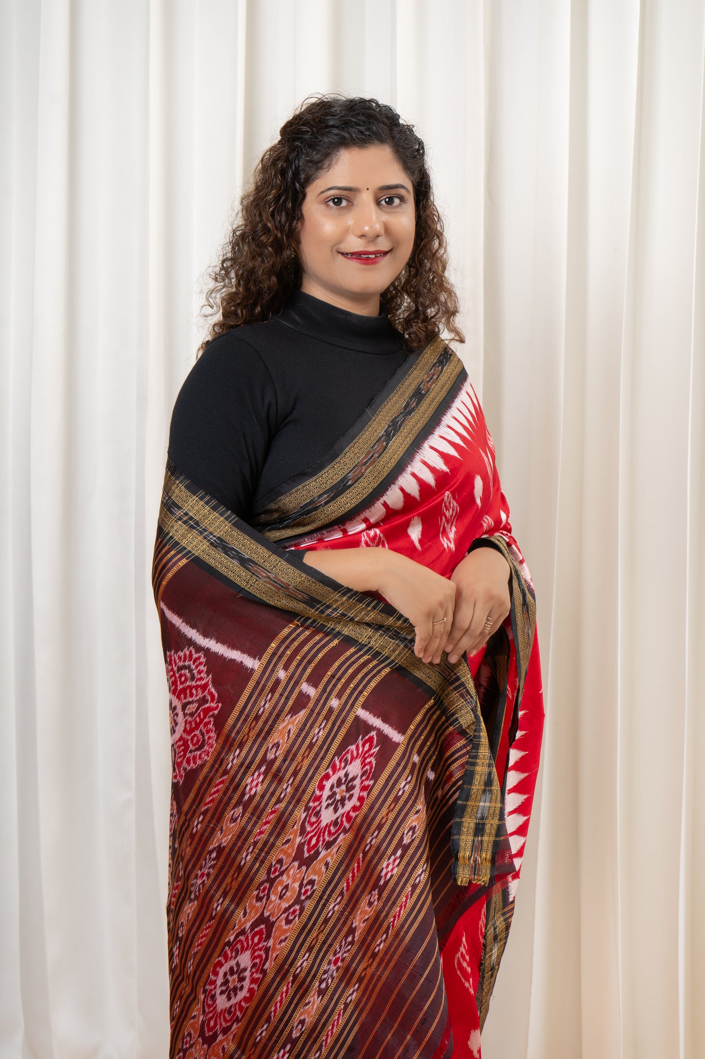 Odisha Ikkat Khandua Silk Saree - Red