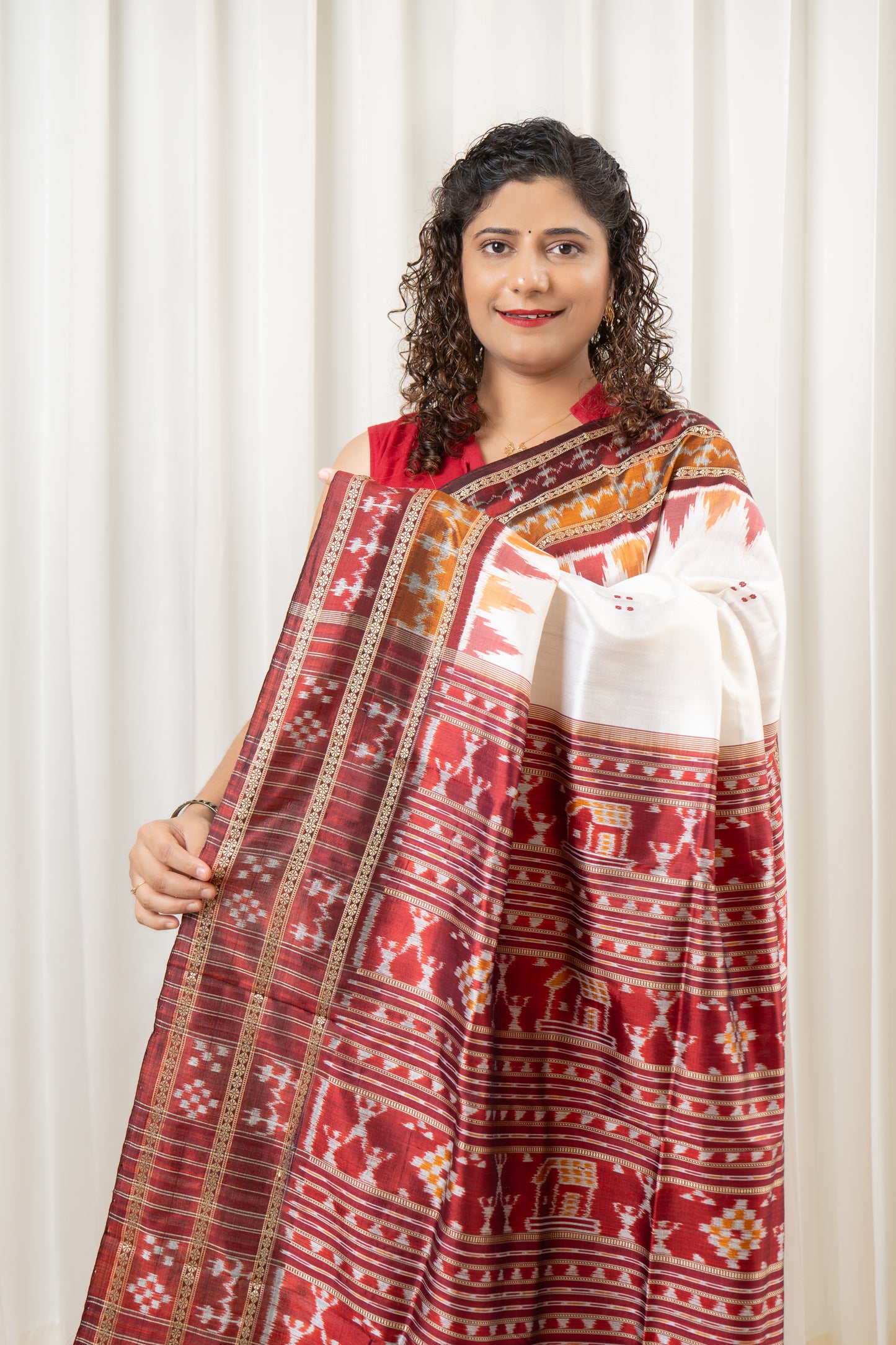 Odisha Ikkat Khandua Silk Saree - Off White