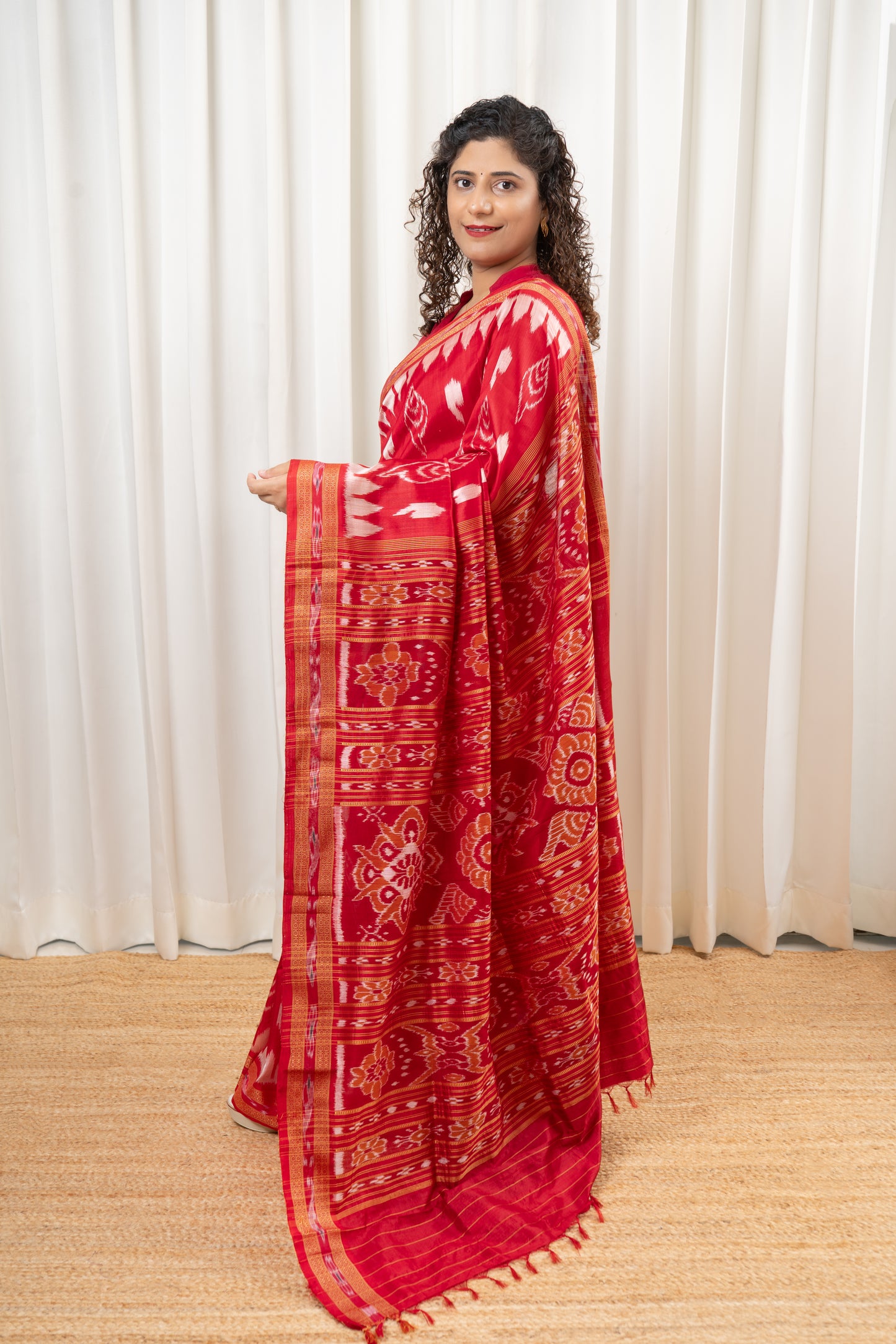 Odisha Ikkat Khandua Silk Saree - Red
