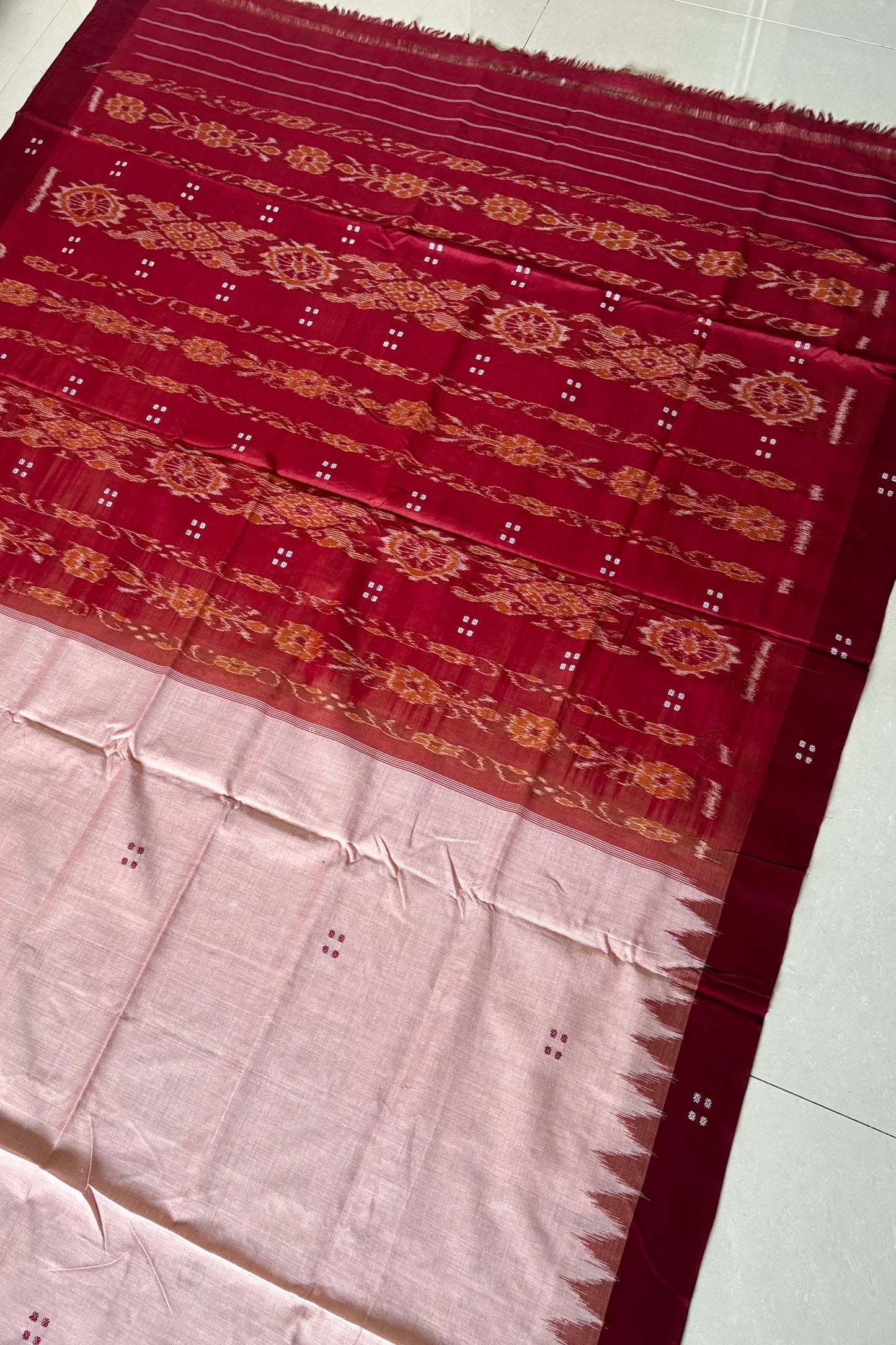 Ek Phulia Cotton Saree- Pinkish Beige &  Maroon