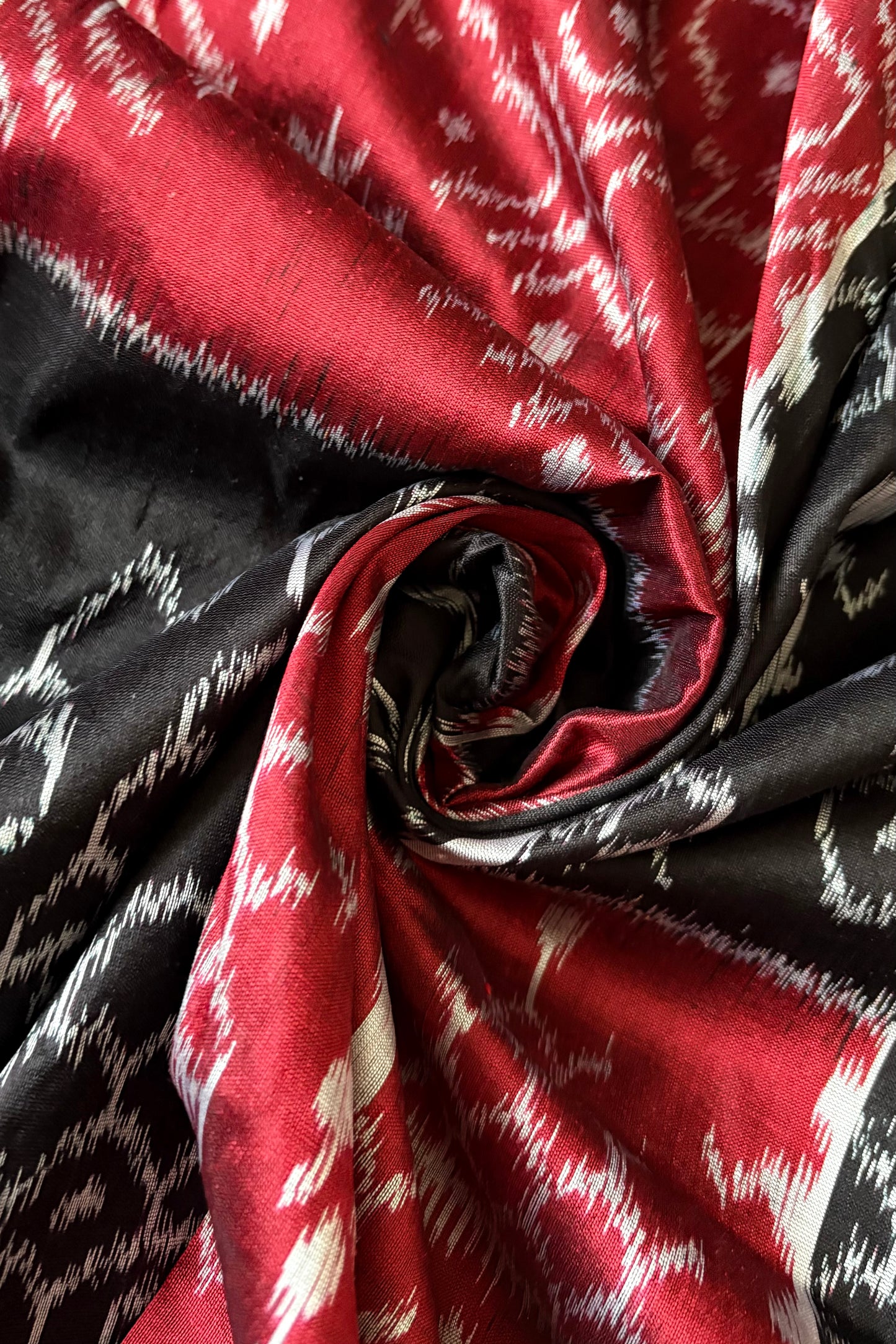 Exclusive Odisha Ikkat Nuapatna Silk Saree - Red & Black