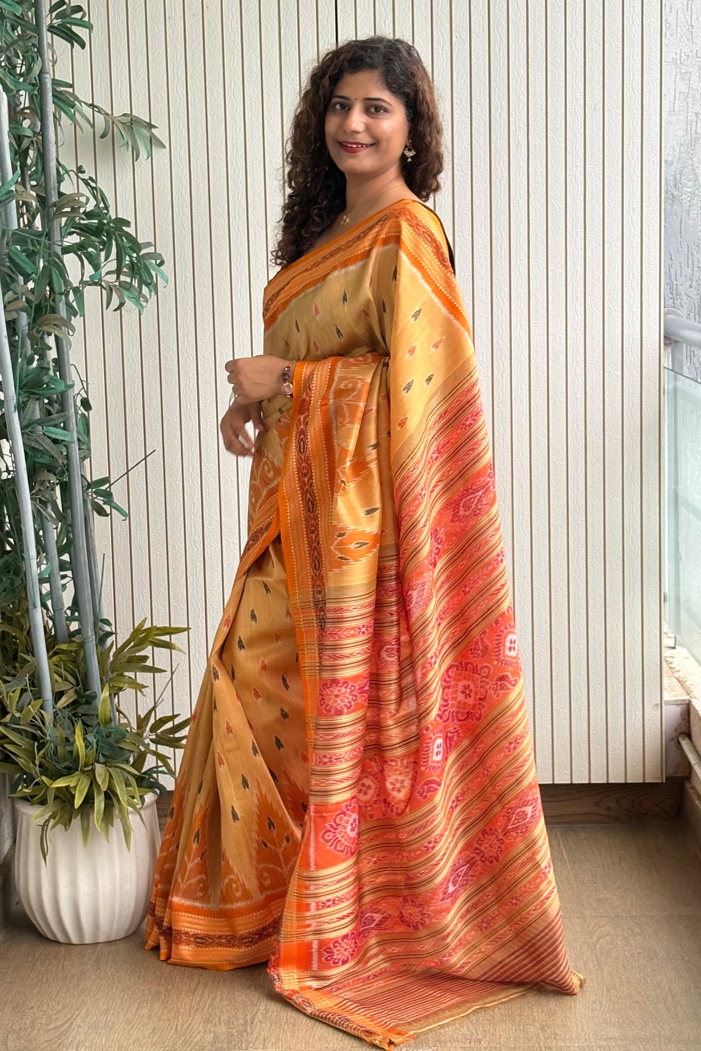 Odisha Ikkat Khandua Pure Silk Saree- Pastel Orange