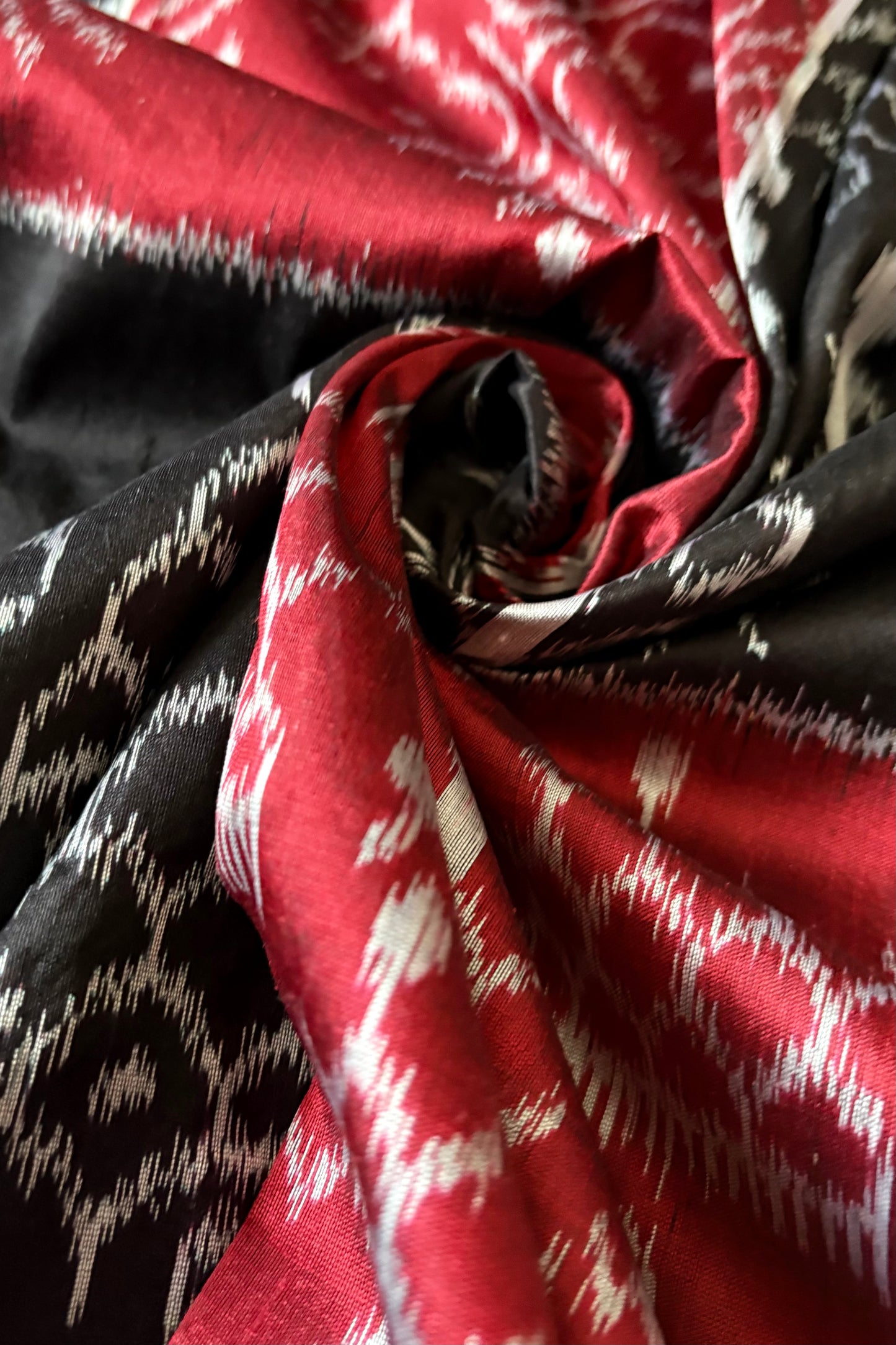 Exclusive Odisha Ikkat Nuapatna Silk Saree - Red & Black