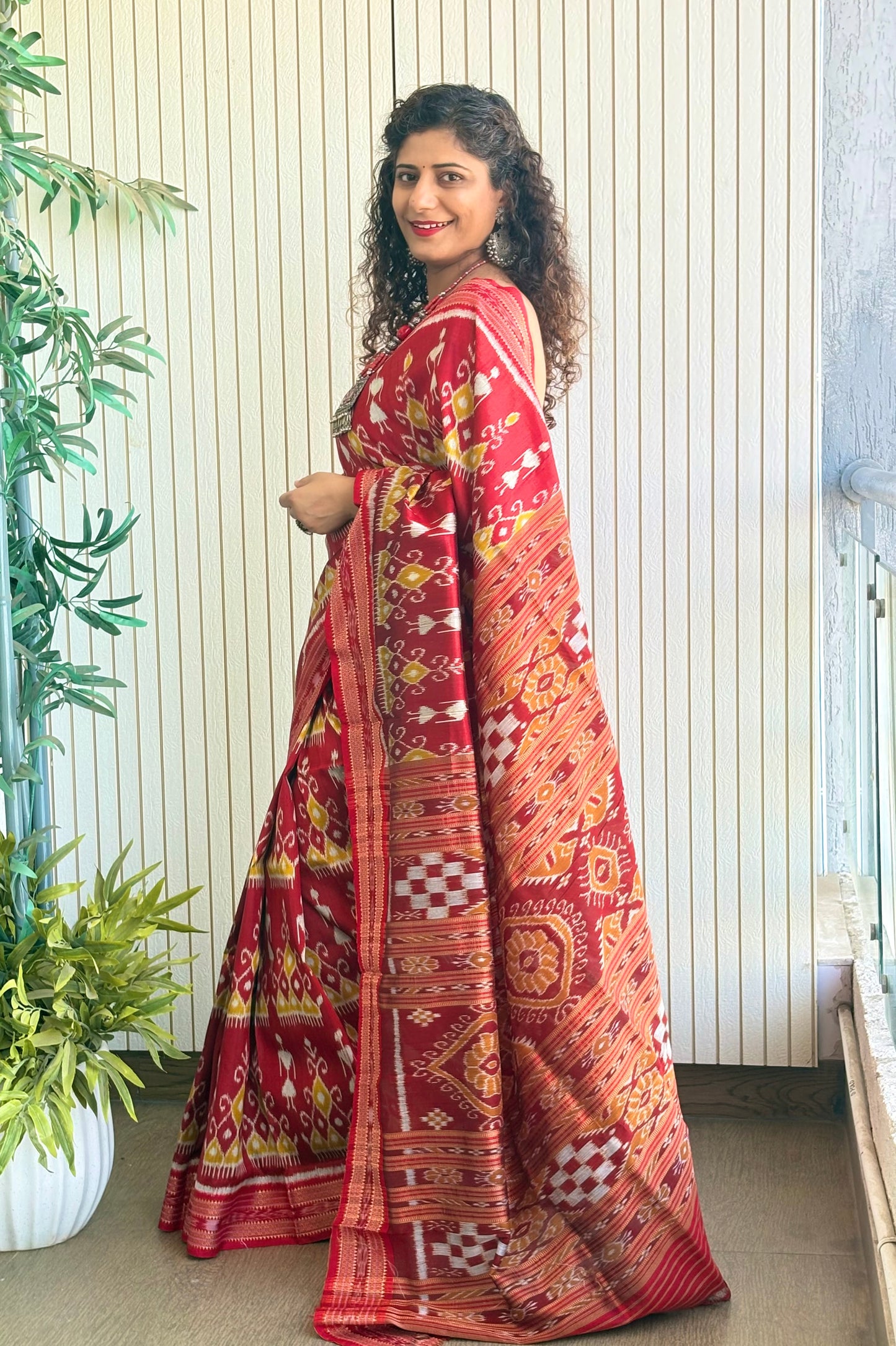 Exclusive Odisha Ikkat Pure Silk Saree- Deep Red