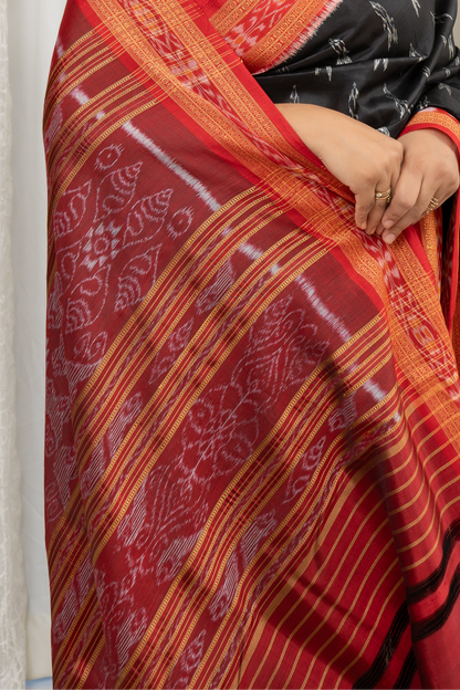 Odisha Handloom Single Ikkat Khandua Silk Saree - Black-Red