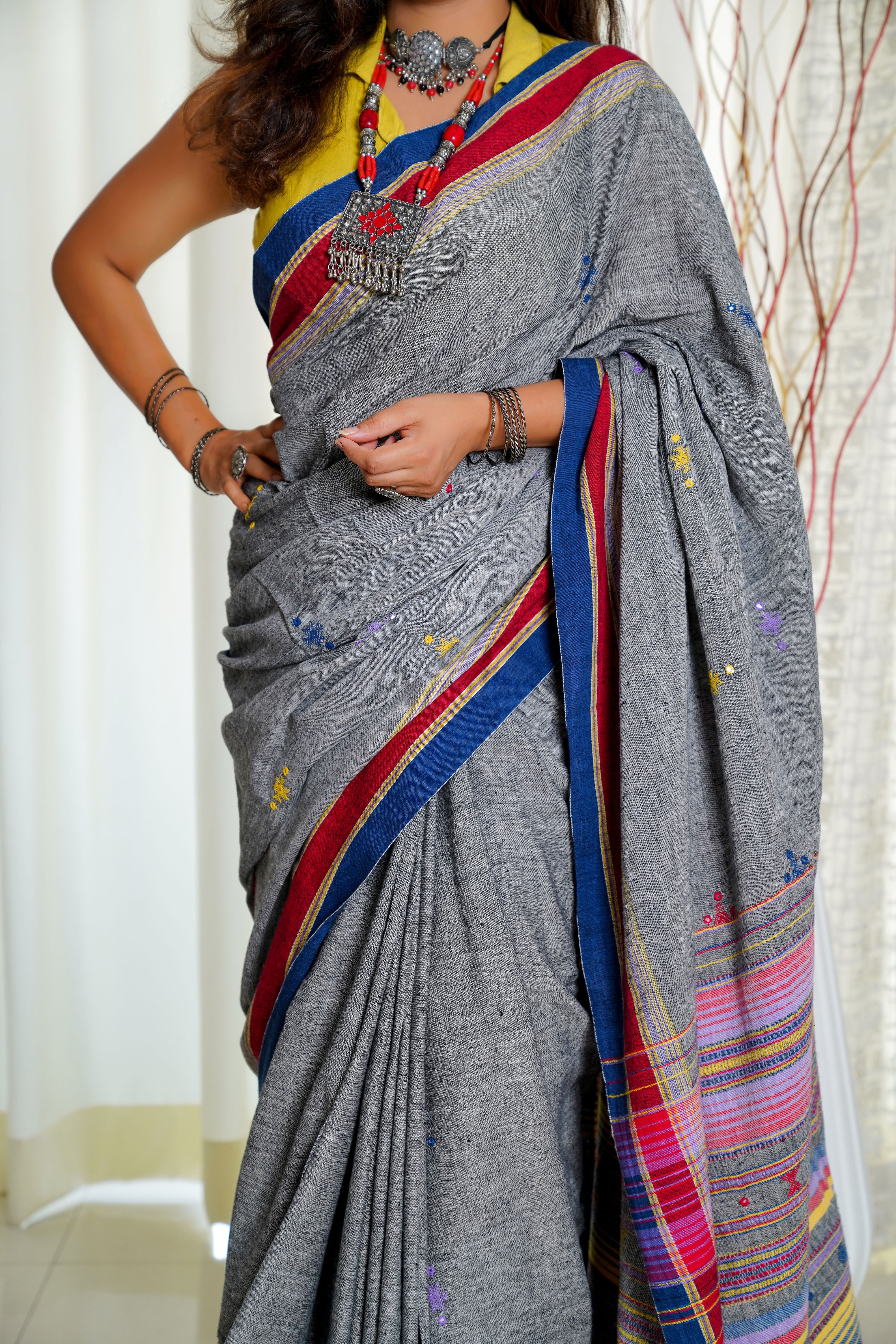 Kala Cotton Bhujodi Saree - Grey