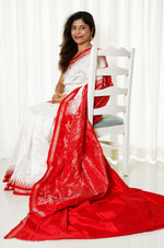 Load image into Gallery viewer, Ek Phulia Sambalpuri Ikkat Pure Silk Pata Saree- White and Red
