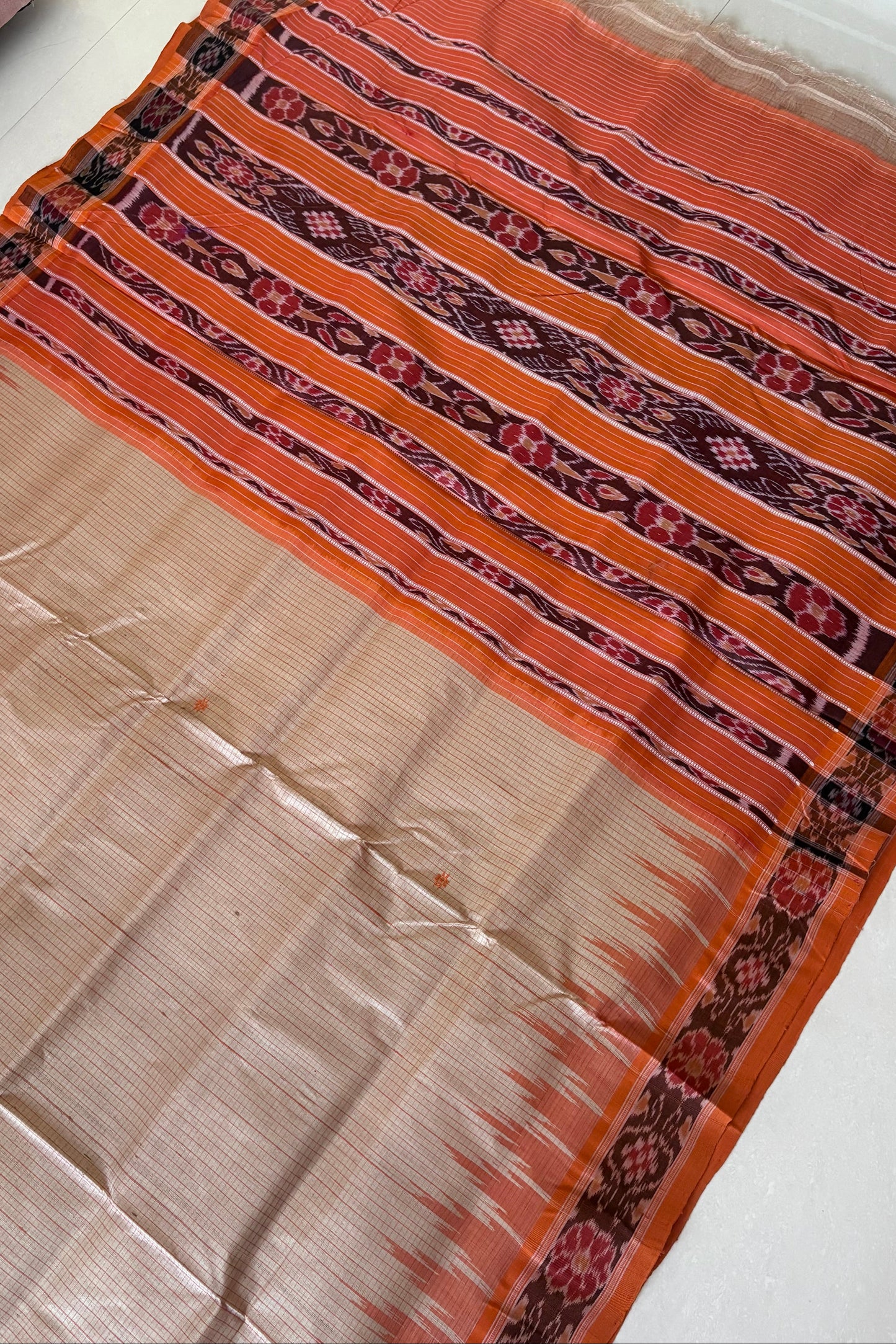 Nuapatna Ikkat Tussar (Matha) Silk Saree: Beige