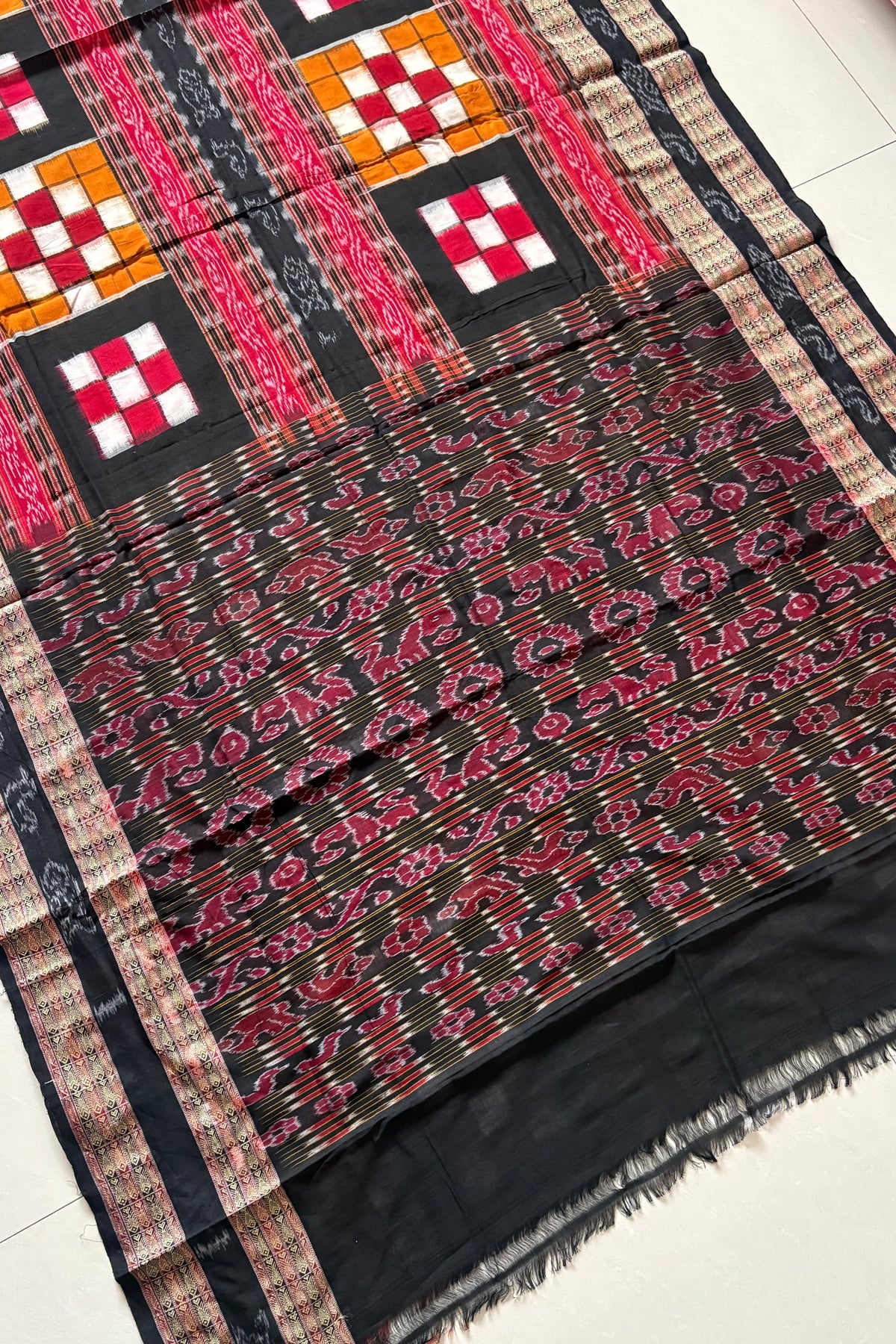 Sambalpuri Bichitrapuri Pure Cotton Saree: Black, Red & Orange