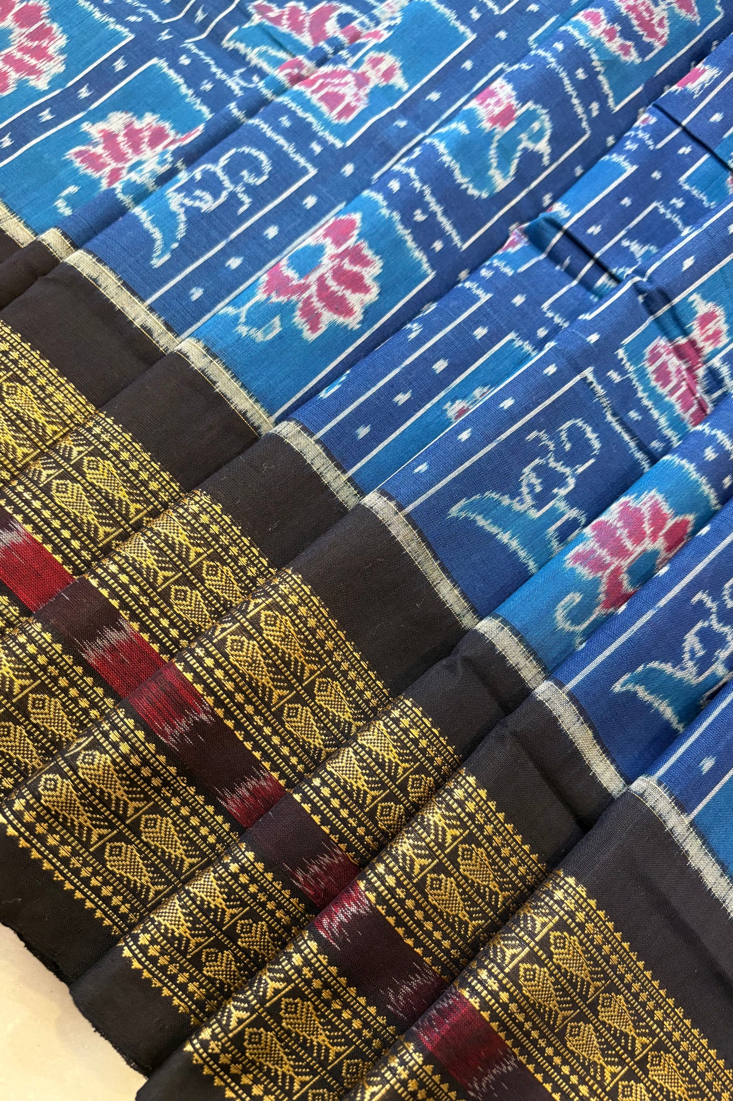 Exclusive Nabakothi Sambalpuri Cotton Saree: Blue