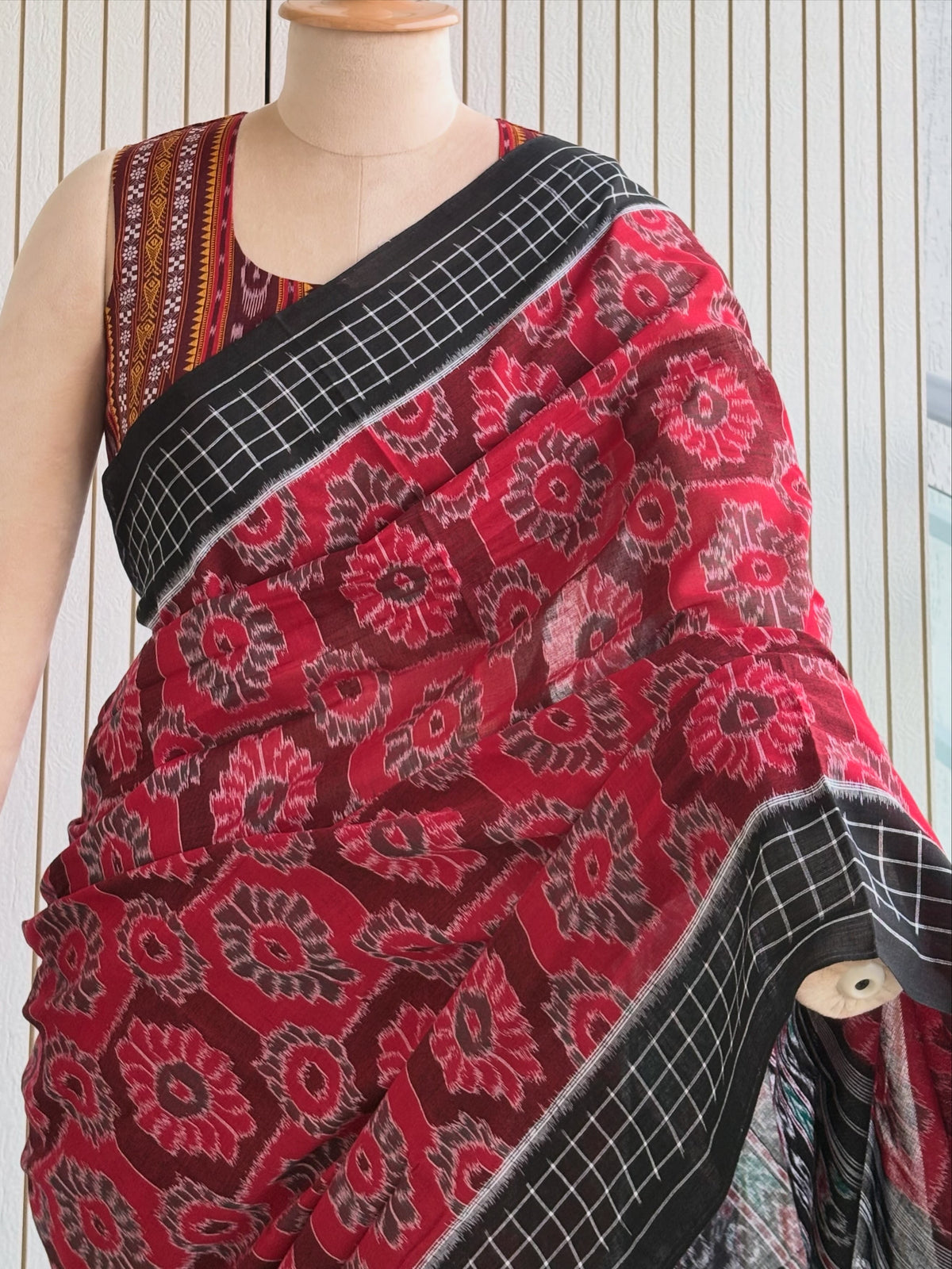 Exclusive Odisha Ikkat Khandua Cotton Saree - Red-Black