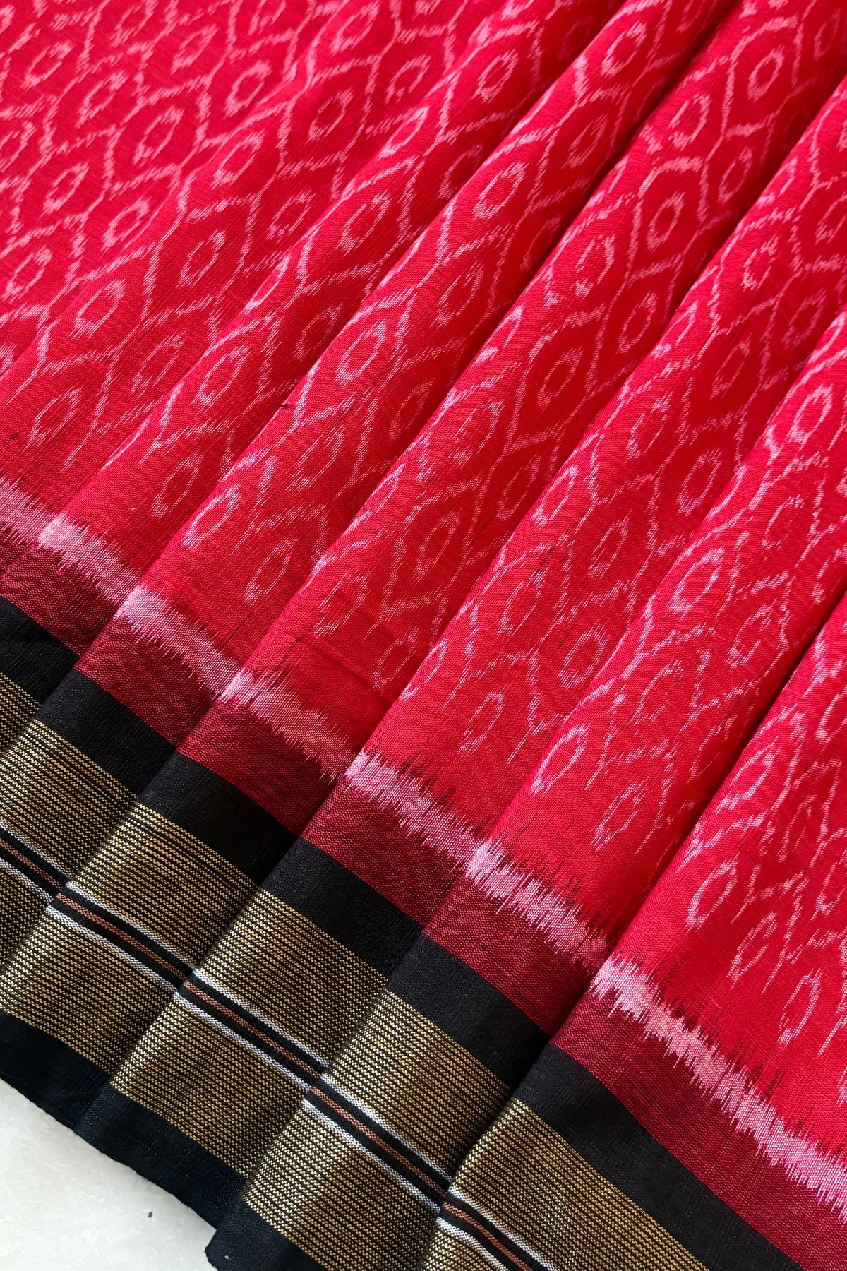 Odisha Ikkat Khandua Cotton Saree - Red