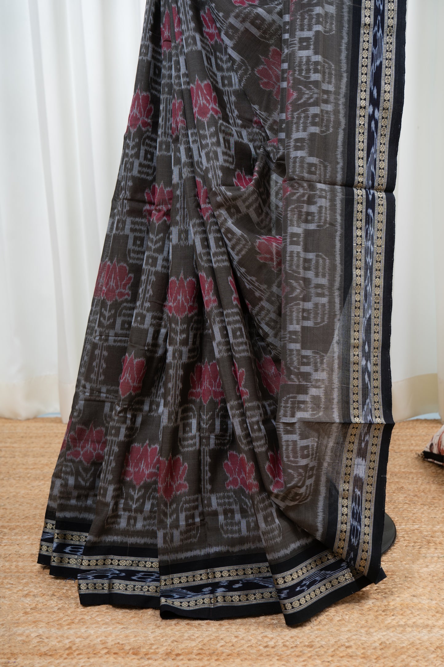 Odisha Ikkat  Cotton Saree- Dark Olive