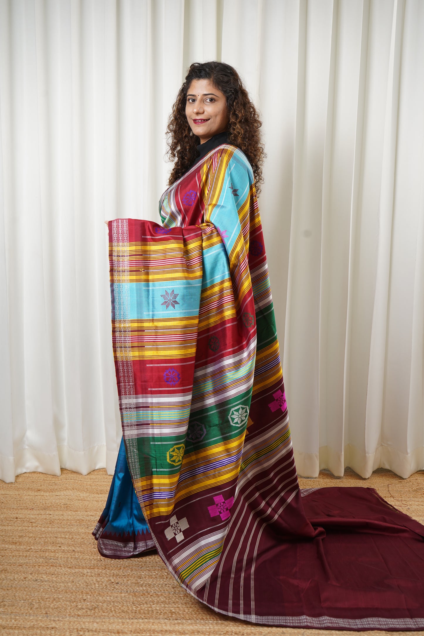 Exclusive Double Pallu Berhampuri Pure Silk Patta Saree - Blue & Deep Maroon