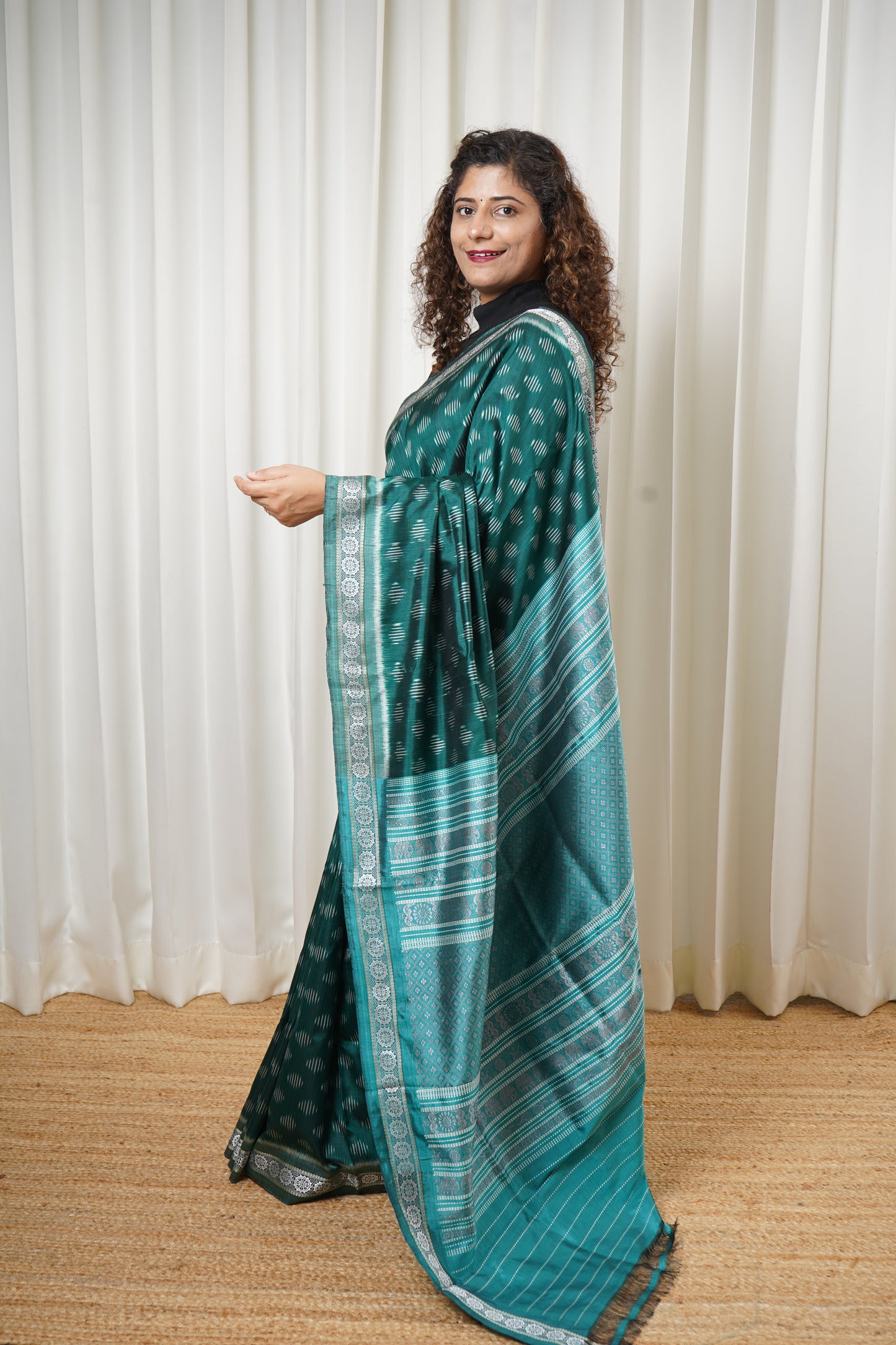 Exclusive Odisha Ikkat Jalla Work Pure Silk Saree - Rama Green