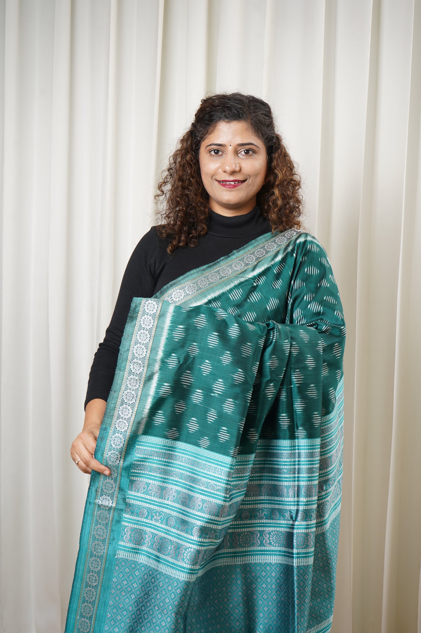 Exclusive Odisha Ikkat Jalla Work Pure Silk Saree - Rama Green