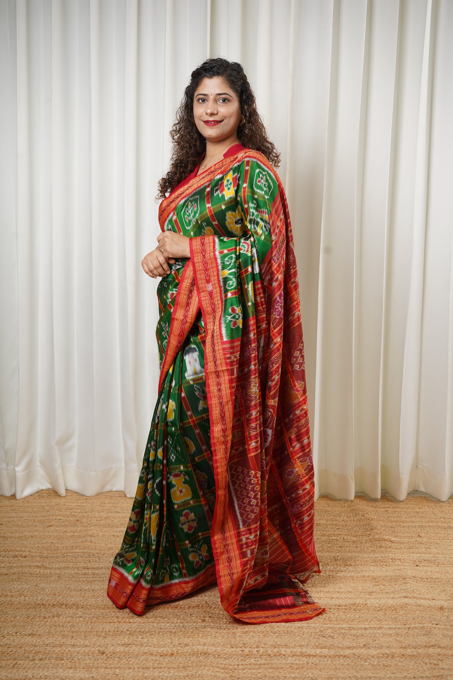 Nabakothi Khandua Silk Saree: Green