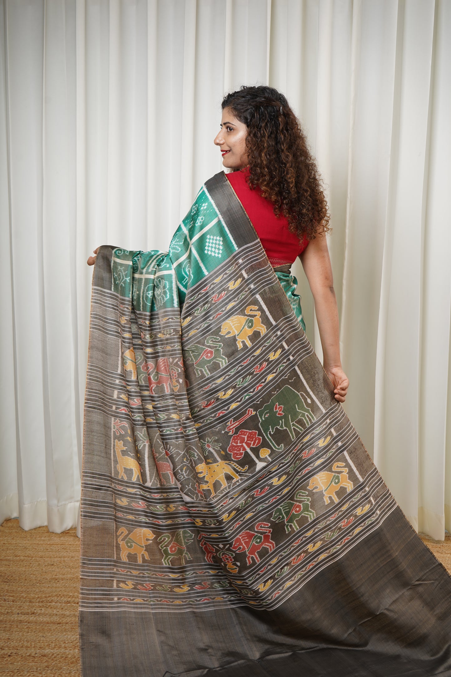 Nabakothi Khandua Ikkat Silk Saree: Dual tone english Green