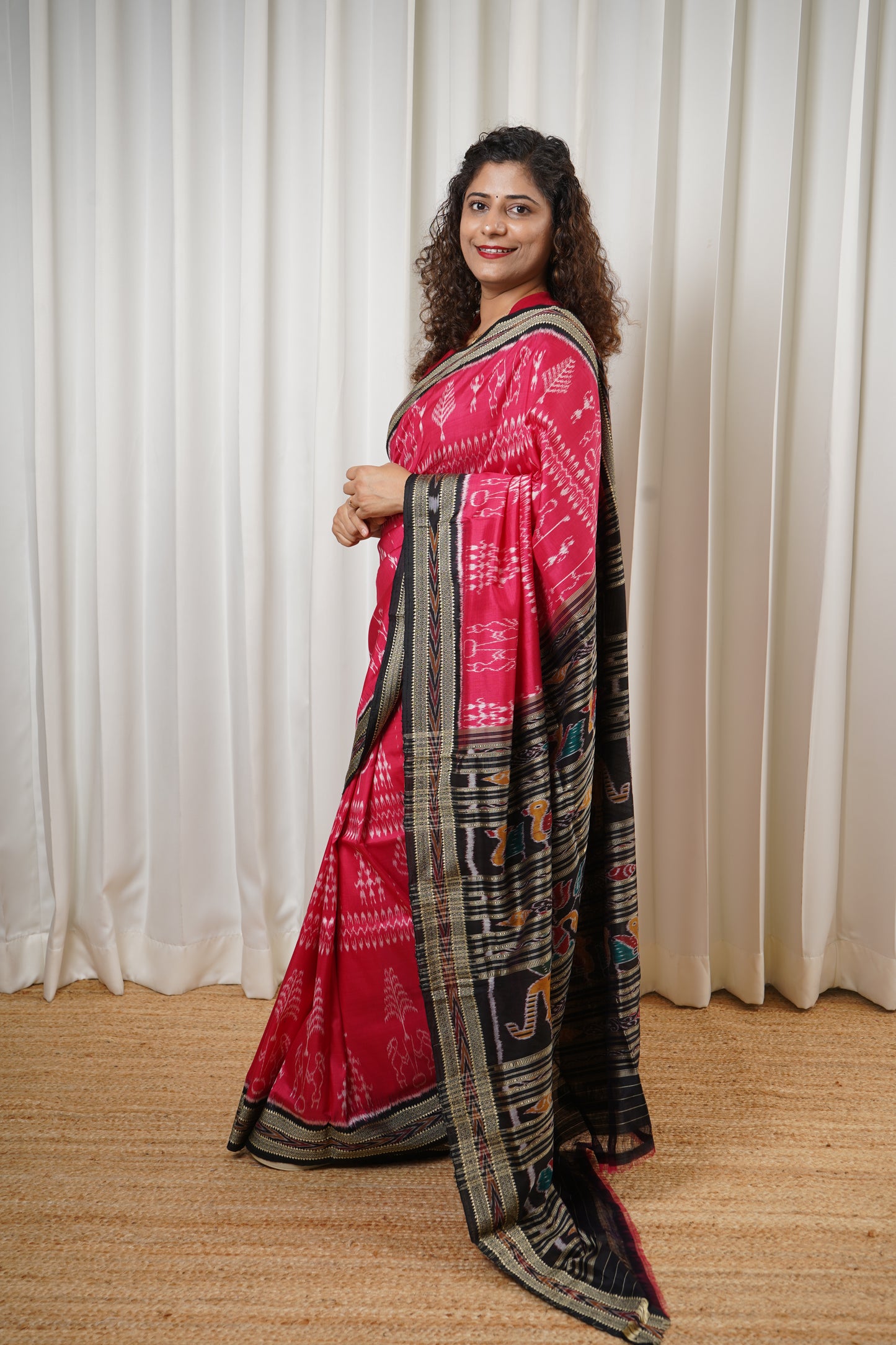 Exclusive Odisha Ikkat Pure Silk Saree- Bright Pink