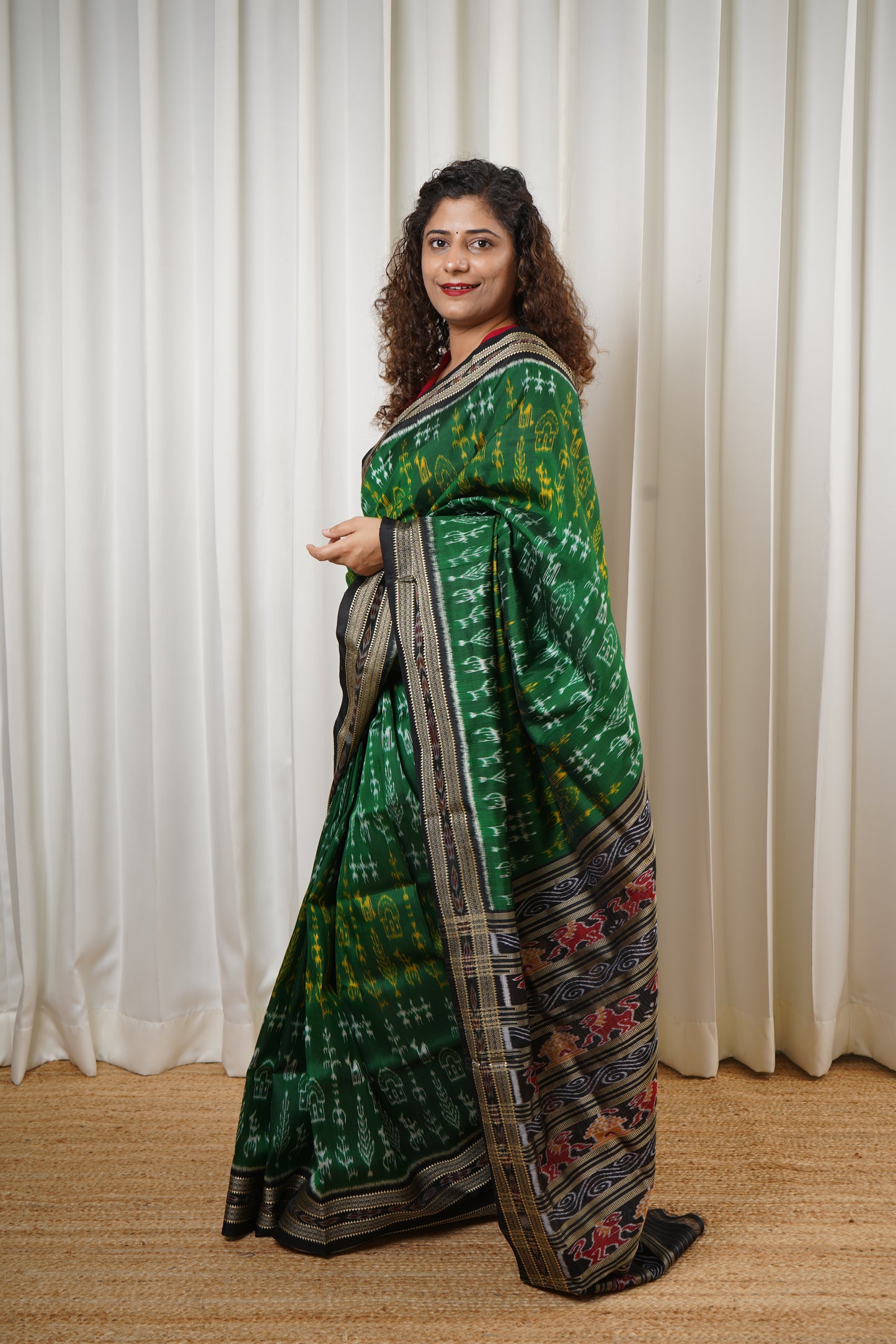 Exclusive Odisha Ikkat Pure Silk Saree-Dark Green
