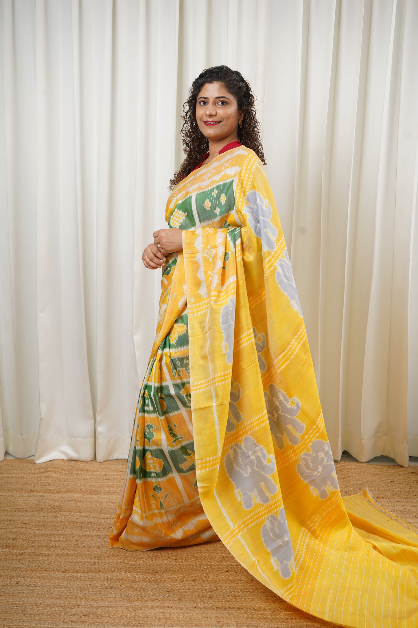 Exclusive Odisha Ikkat Nabakothi Pure Silk Saree- Pastel Yellow & Green