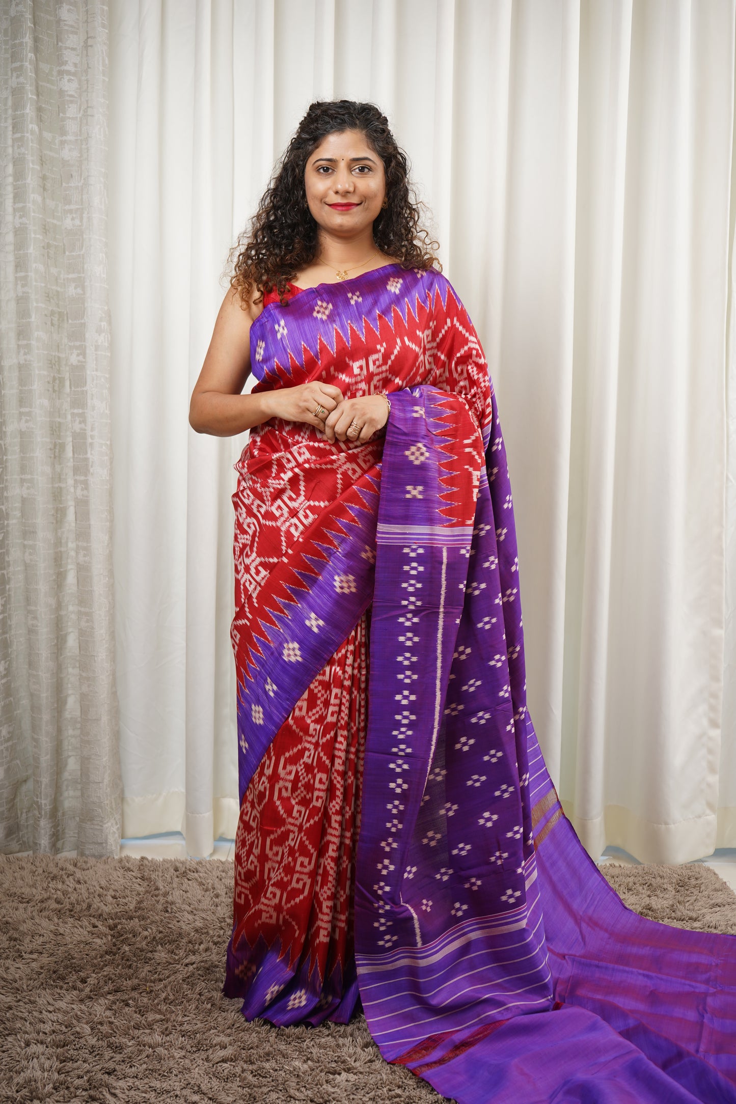 Exclusive Odisha Ikkat Pure Silk Saree- Red