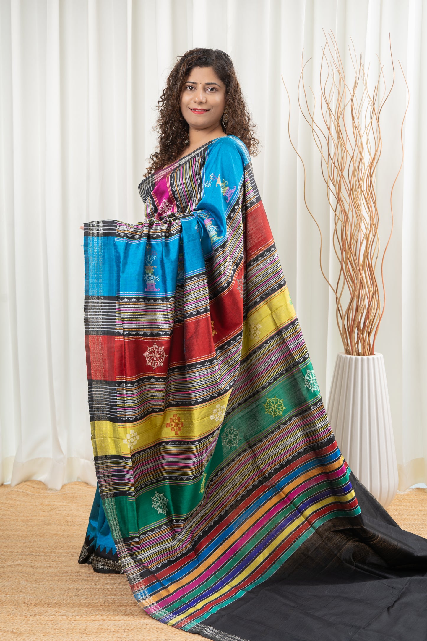 Exclusive Double Pallu Berhampuri Pure Silk Patta Saree -Peacock Blue