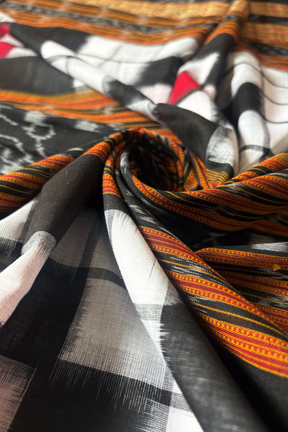 Sambalpuri Bichitrapuri Pure Cotton Saree: Black & White