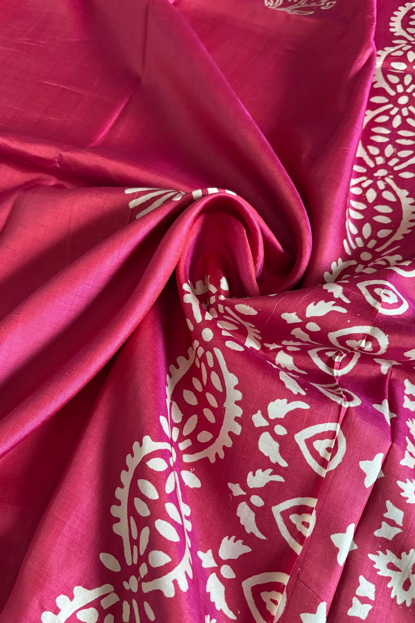 Bishnupuri Pure Katan Silk Saree Hand Block Print - Shot Pink