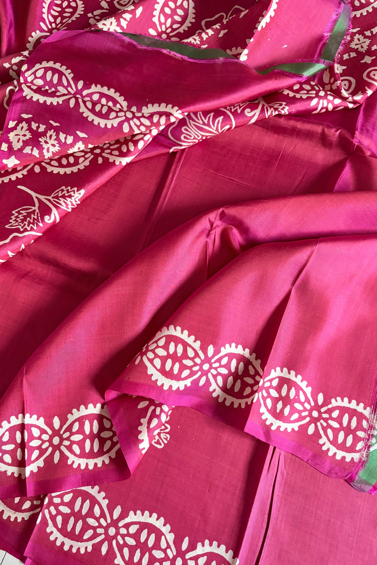 Bishnupuri Pure Katan Silk Saree Hand Block Print - Shot Pink