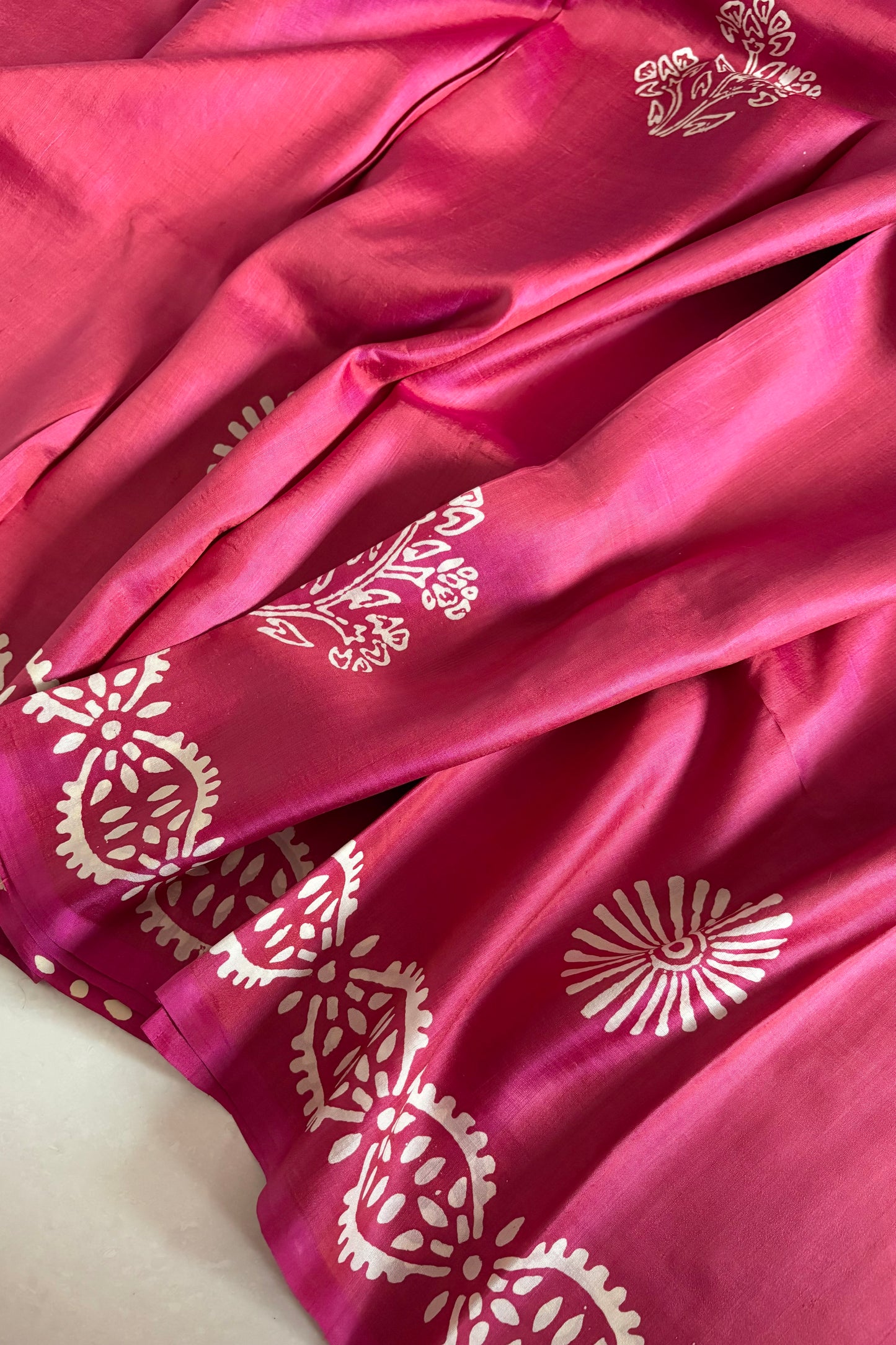 Bishnupuri Pure Katan Silk Saree Hand Block Print - Shot Pink