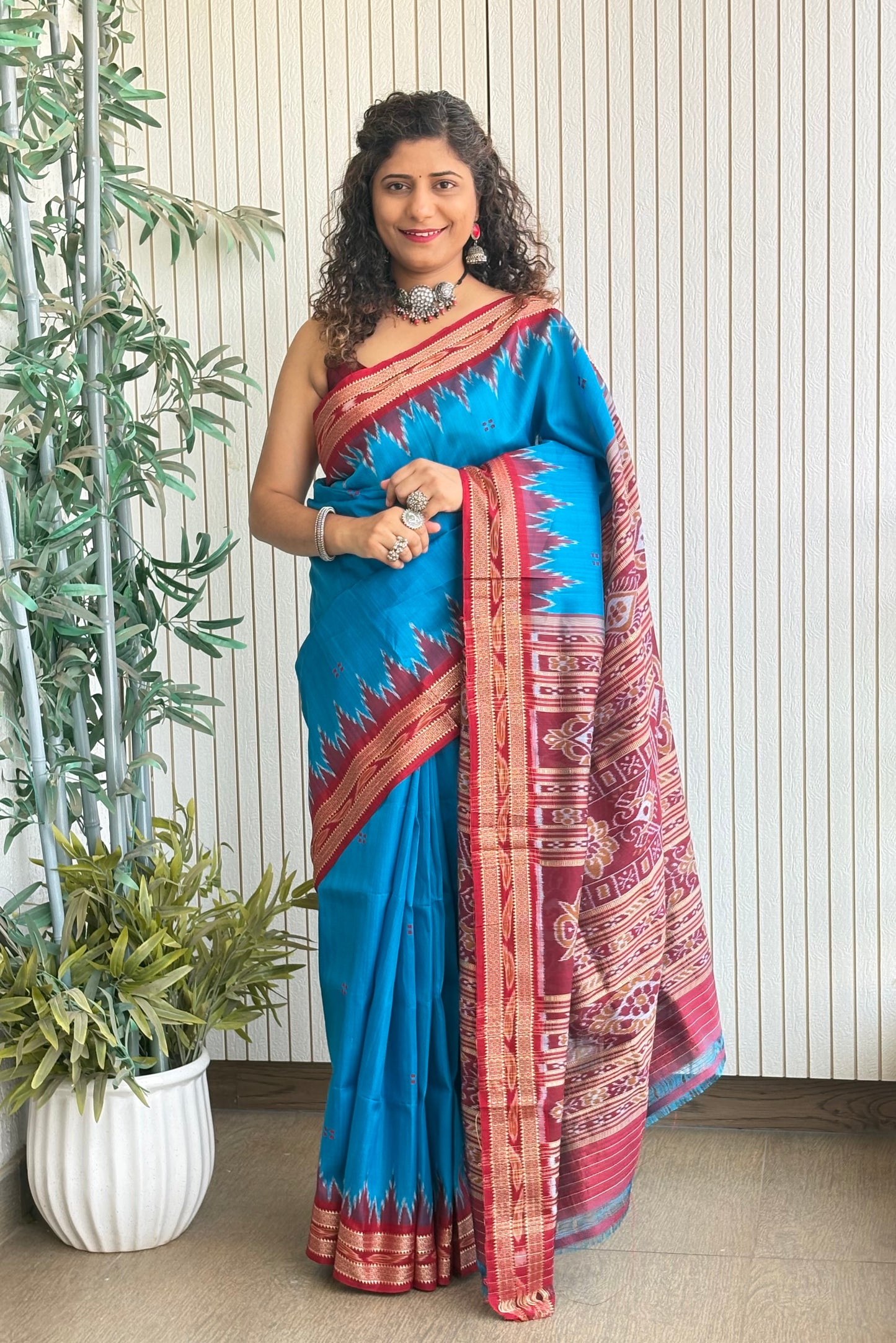 Odisha Ikkat Khandua Pure Silk Saree- Blue