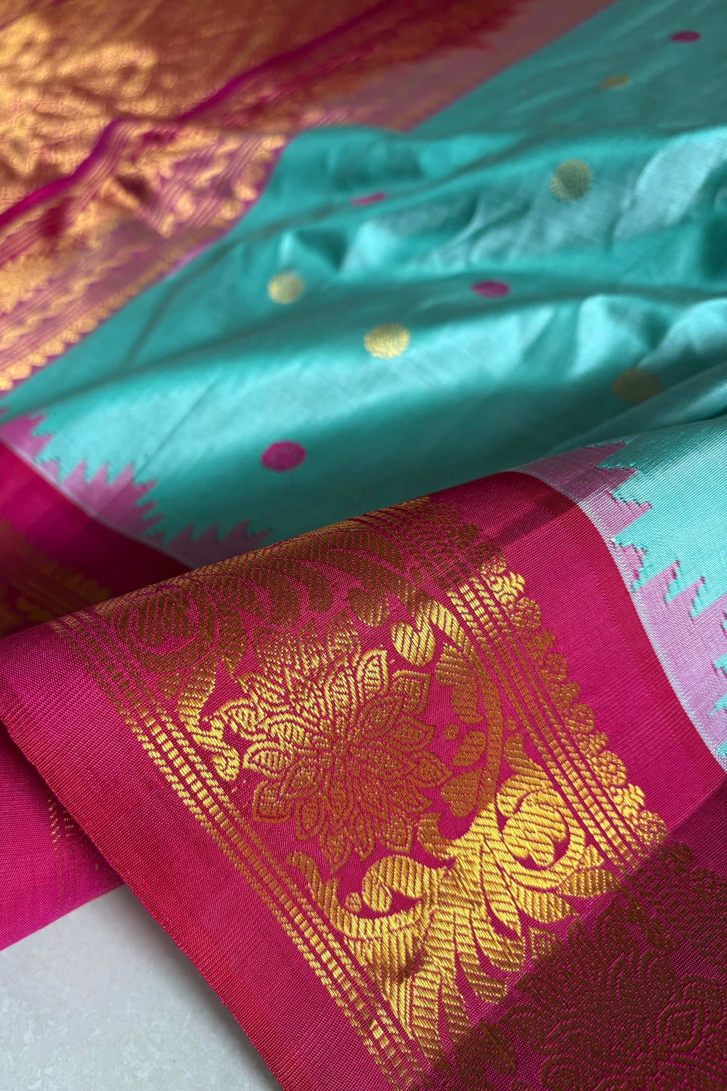 Handwoven Gadwal Pure Silk Saree- Aquamarine