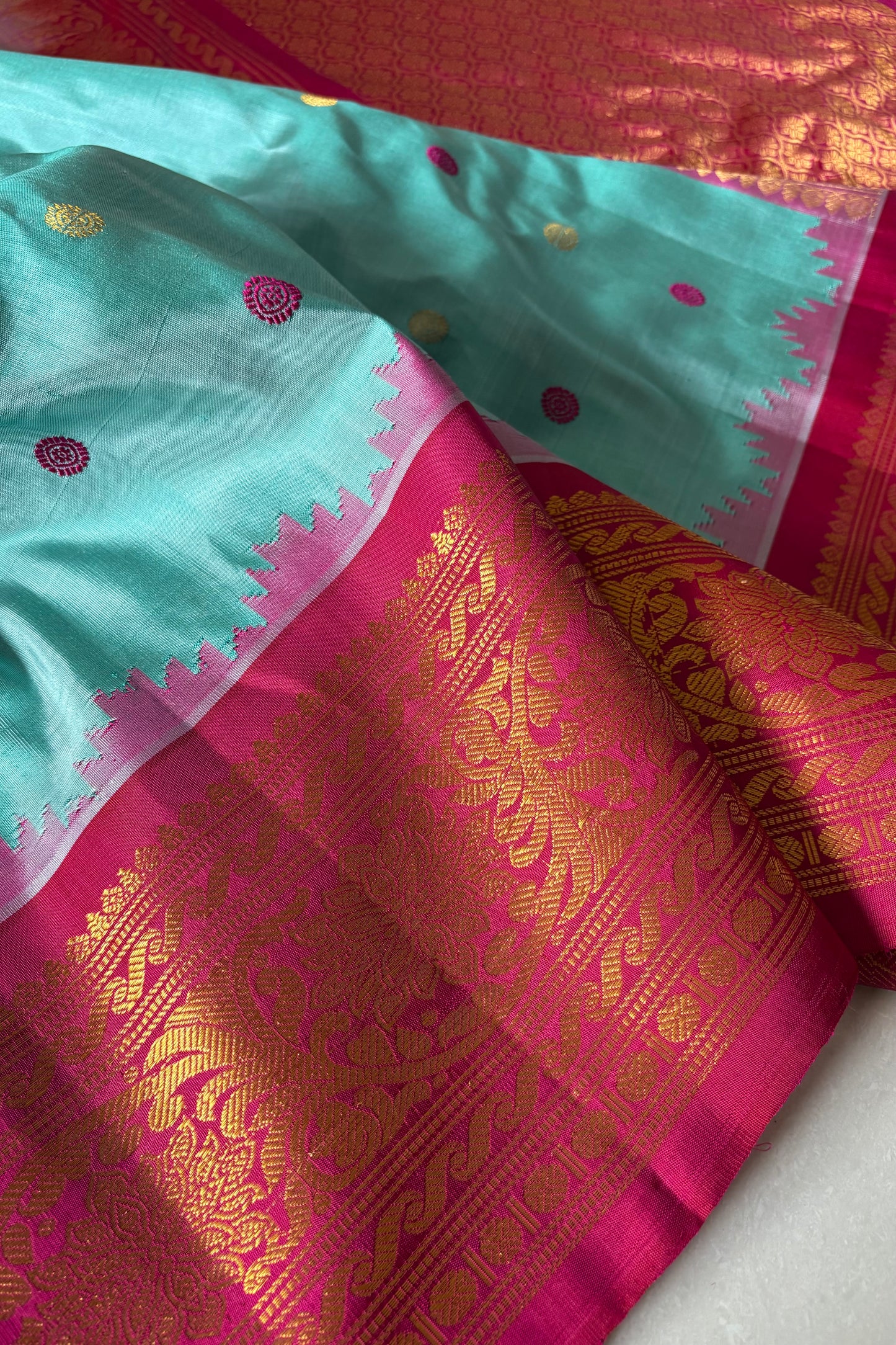 Handwoven Gadwal Pure Silk Saree- Aquamarine